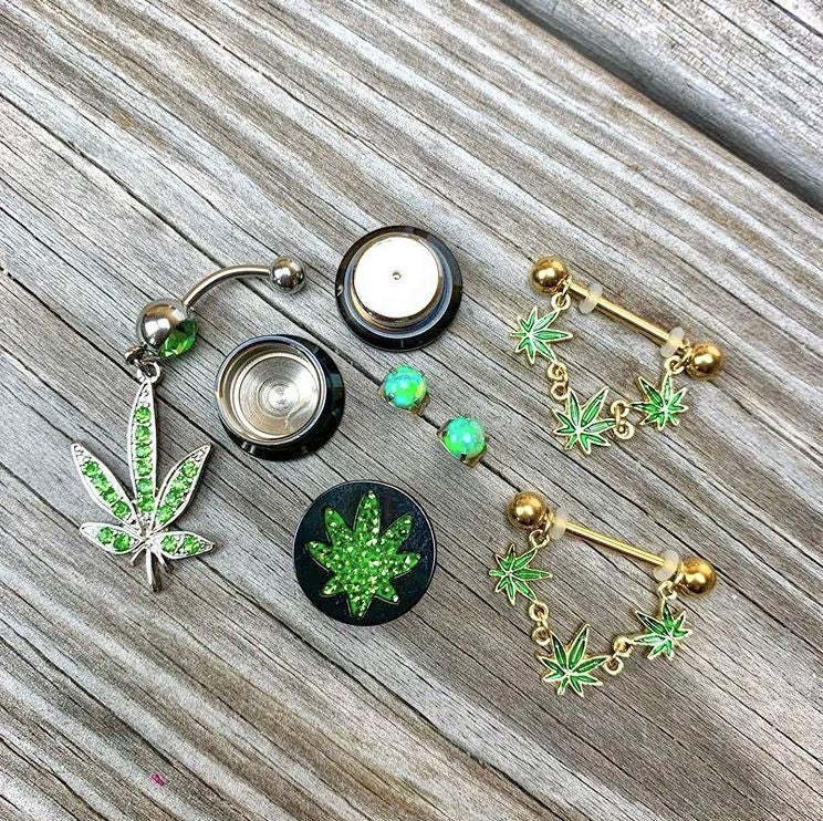 14G 3/4 Green Gold Tone Weed Pot Leaf Dangle Nipple Ring Set - Image 2