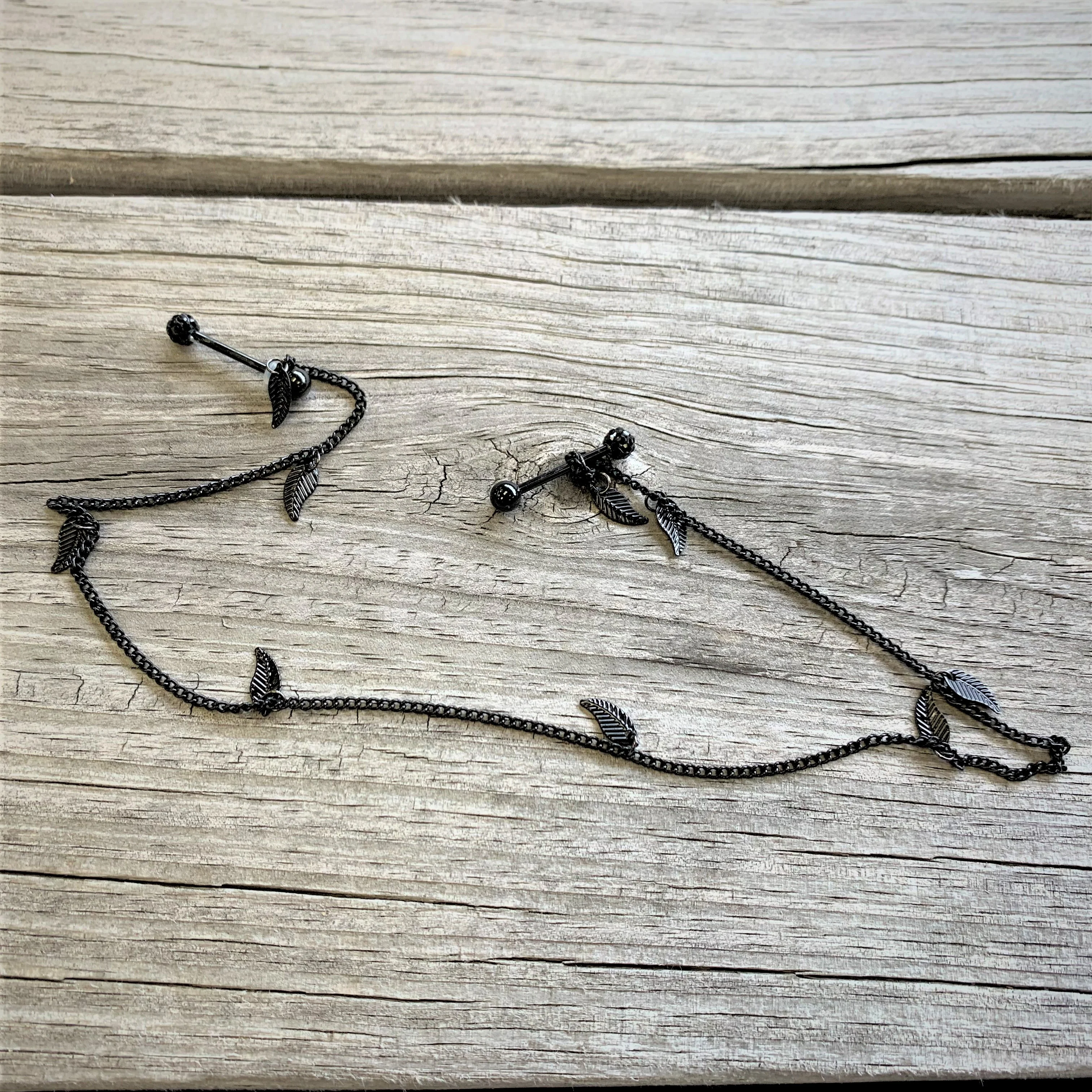 14G 5/8 Black Gem Black Autumn Leaves Dangle Nipple Chain - Image 3