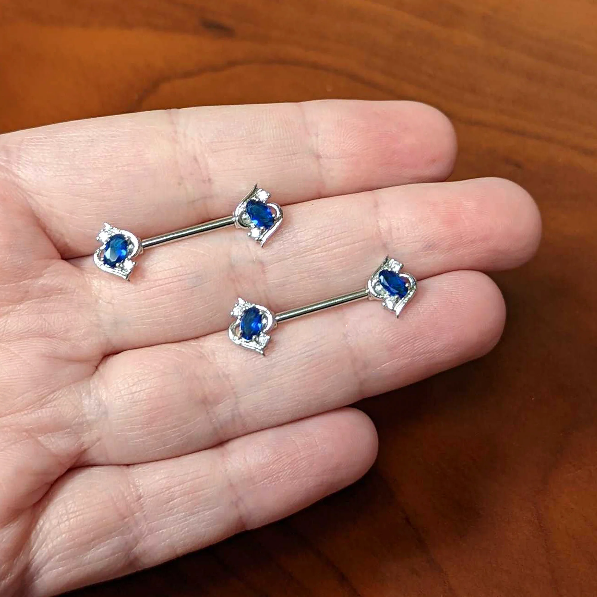 14G 9/16 Clear Blue Gem Oval Swirl Barbell Nipple Ring Set - Image 4