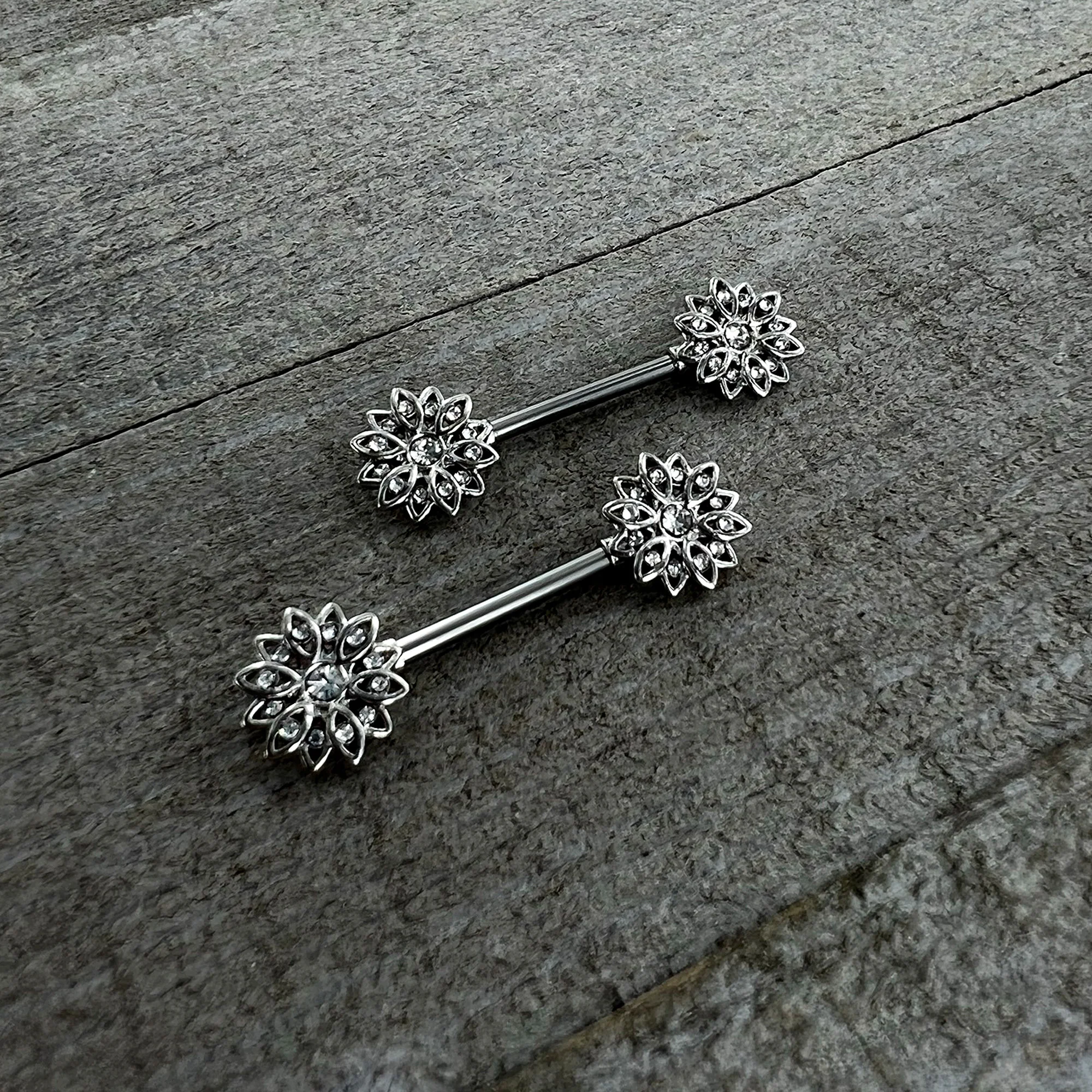 14G 9/16 Clear Gem Rococo Starry Flower Barbell Nipple Ring Set - Image 5