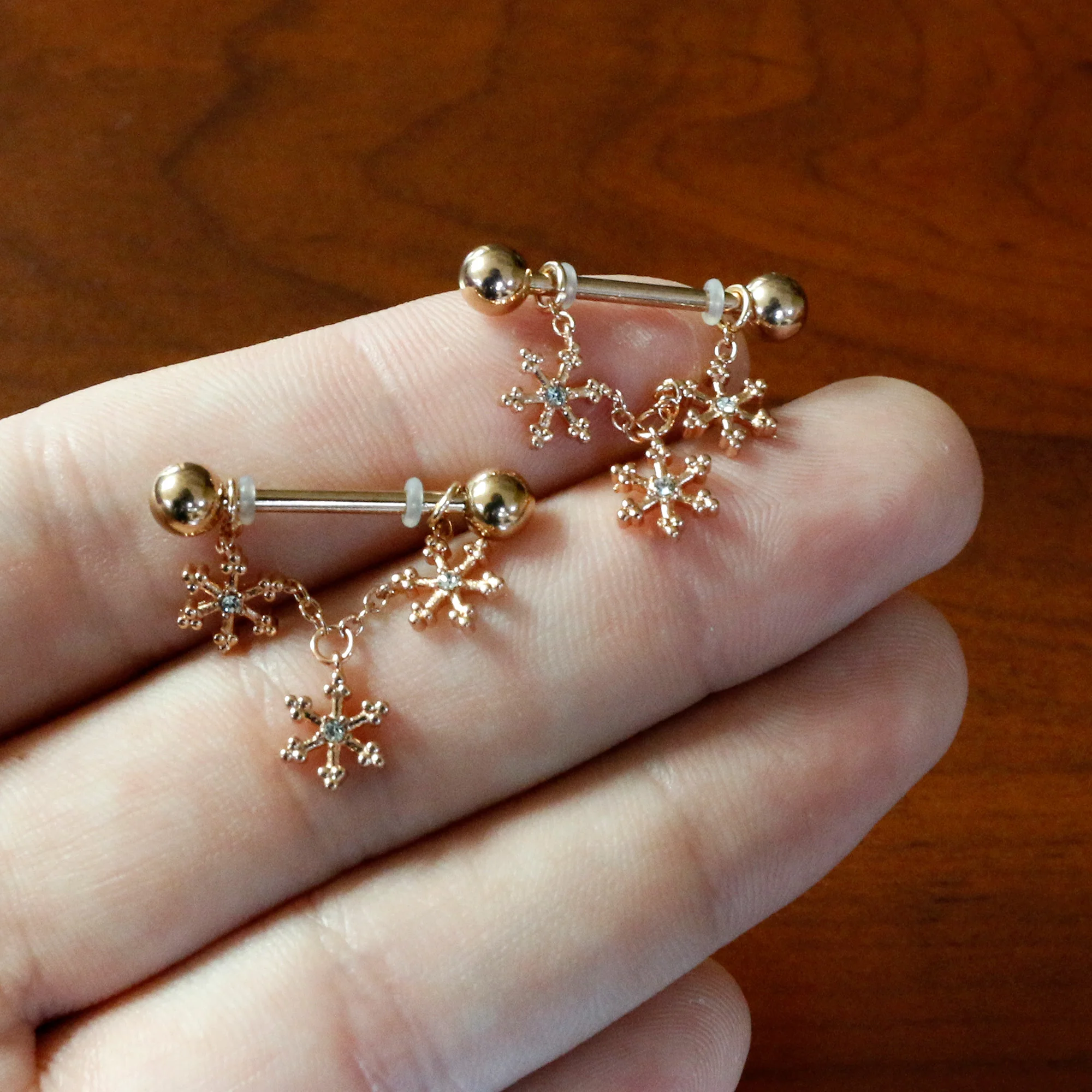 14G 9/16 Clear Gem Rosy Hue Snowflake Chain Dangle Nipple Ring Set - Image 7