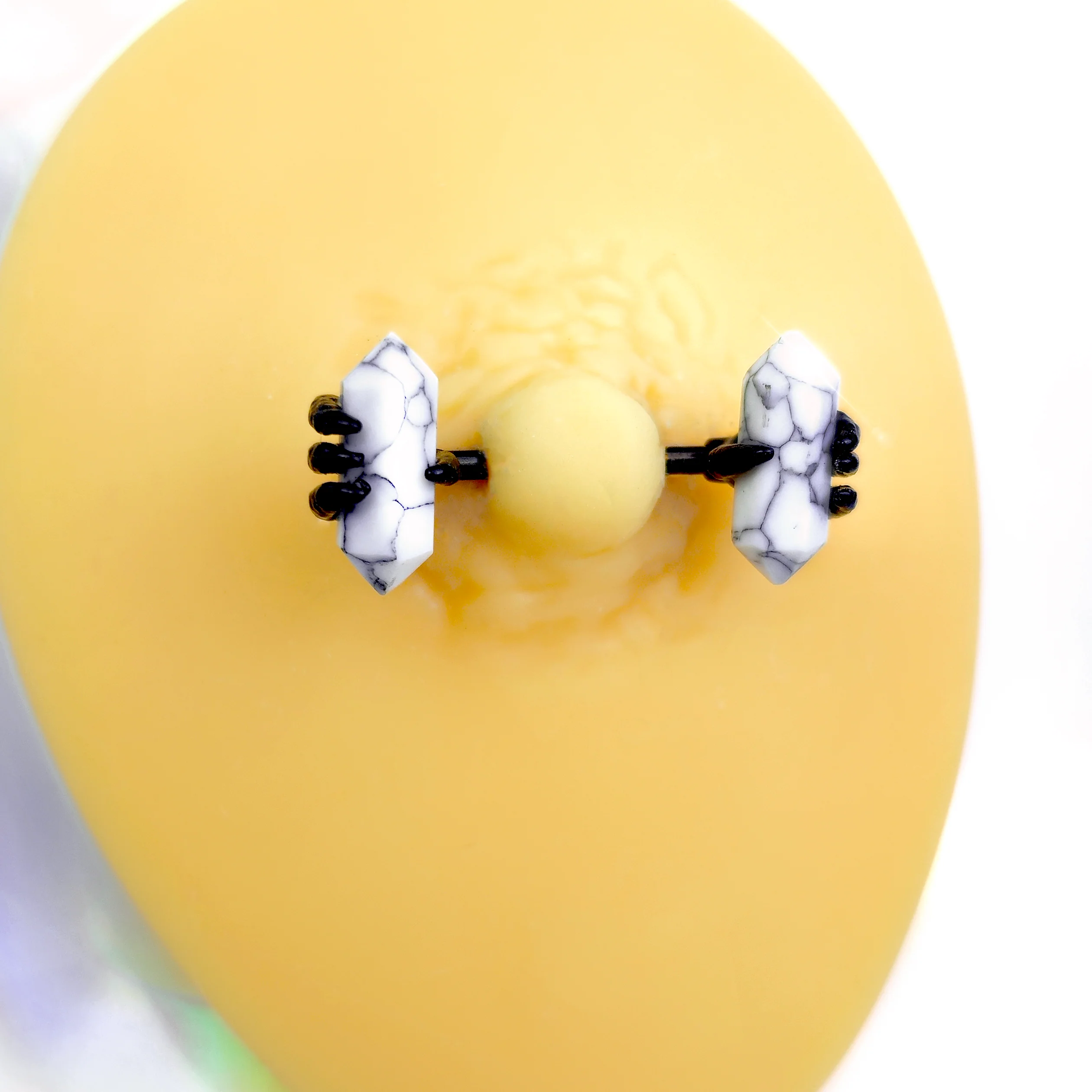 14G 9/16 White Howlite Black Claw Barbell Nipple Ring Set - Image 2