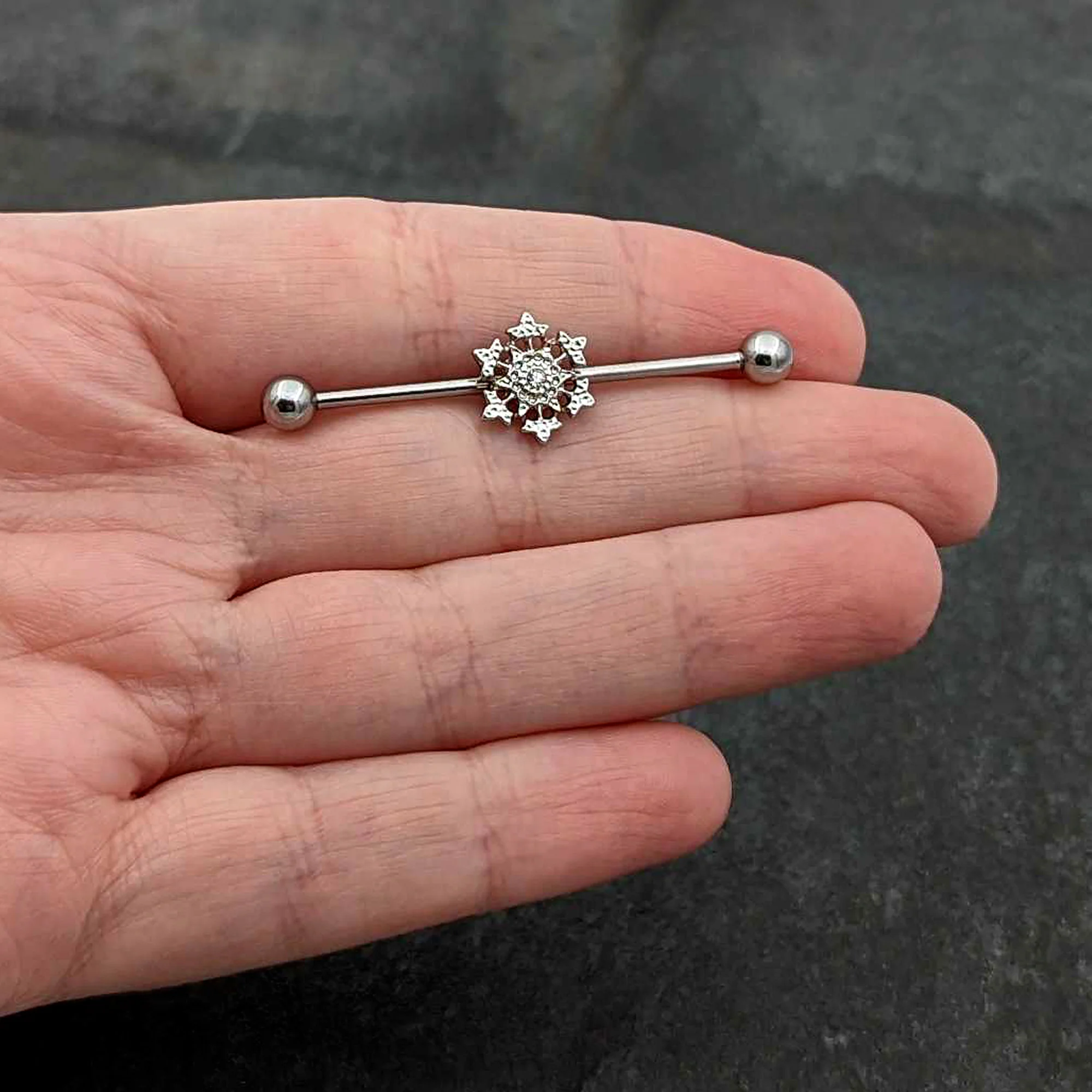 14G Clear Gem Filigree Winter Snowflake Industrial Barbell 38mm - Image 7