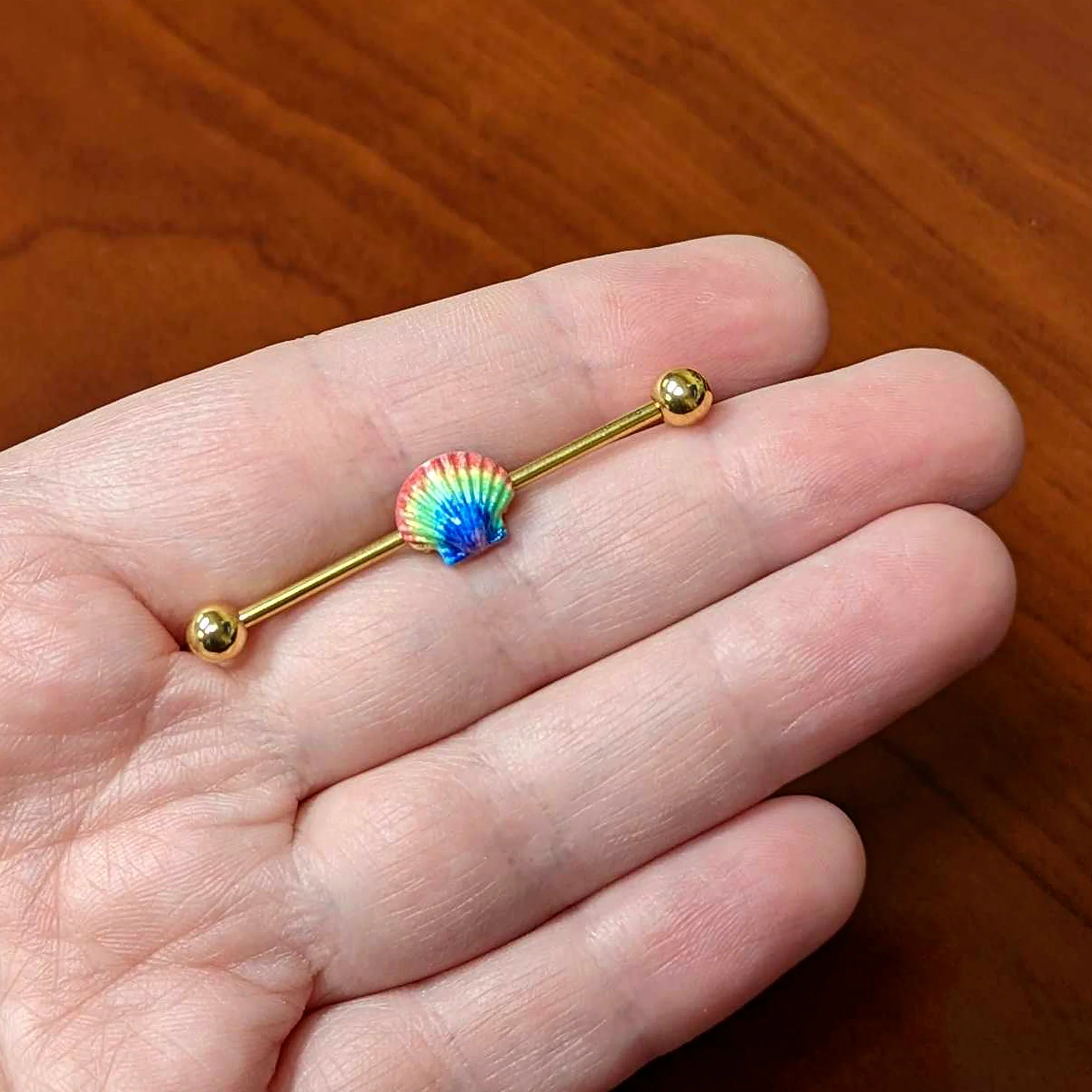 14G Gold Tone Rainbow Scallop Shell Industrial Barbell 38mm - Image 3