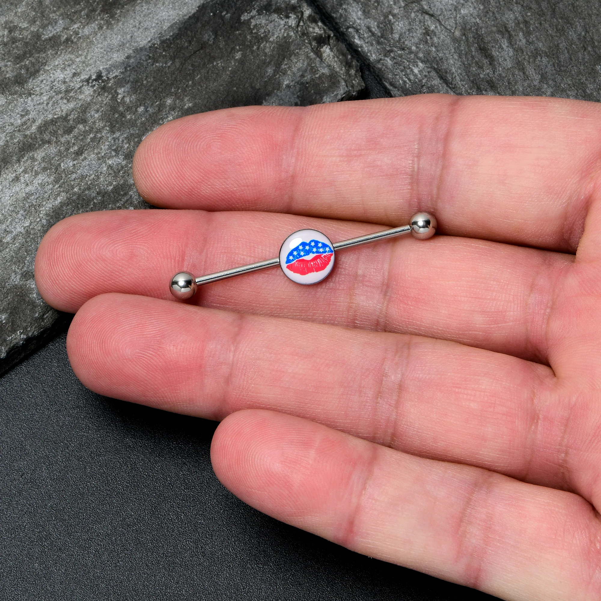 14G Inlay Patriotic Kissy Lips Industrial Barbell 38mm - Image 3