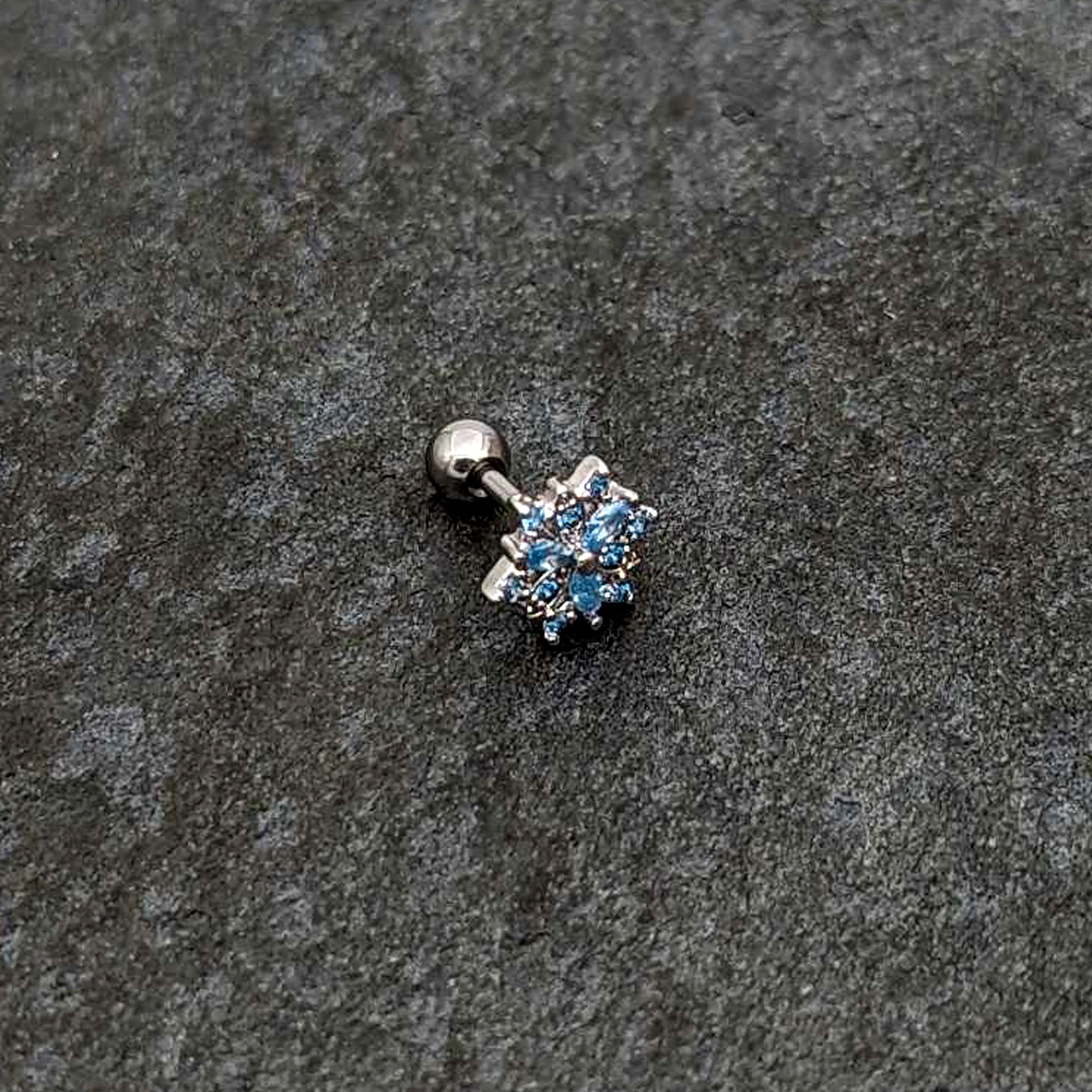 16G 1/4 Blue CZ Gem Snowflake Blues Cartilage Tragus Earring - Image 6