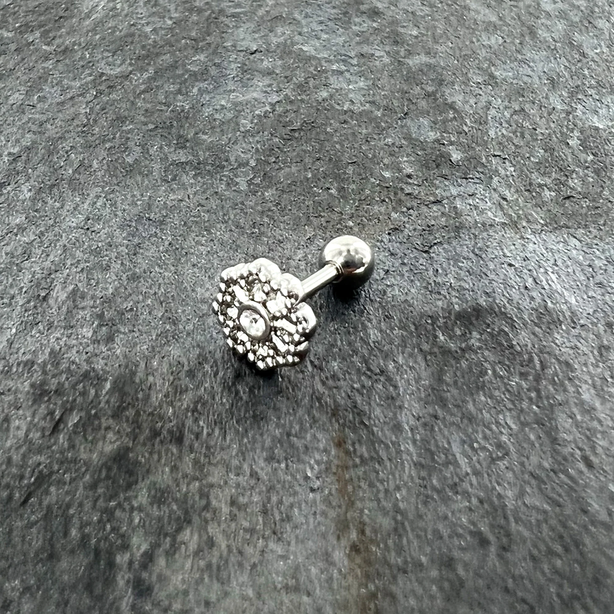 16G 1/4 Clear Gem Baroque Fabulous Flower Cartilage Tragus Earring - Image 6