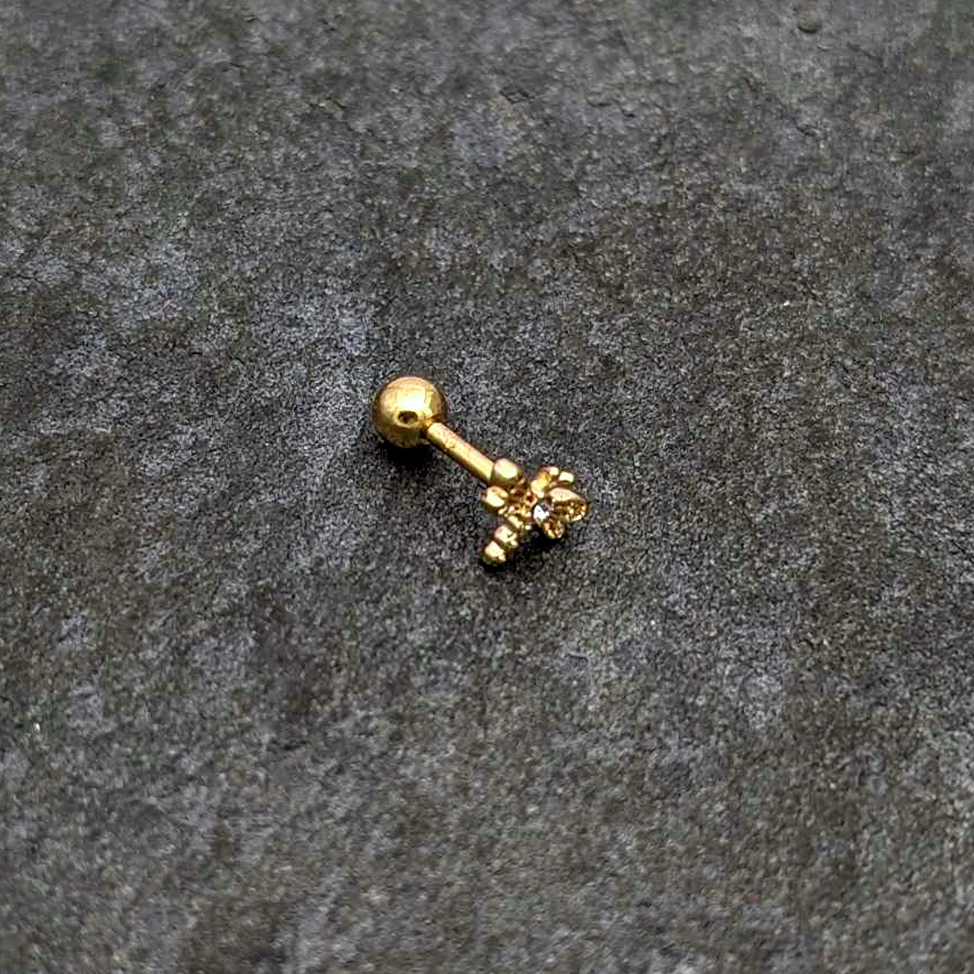 16G 1/4 Clear Gem Gold Tone Flying Dragonfly Cartilage Earring - Image 6