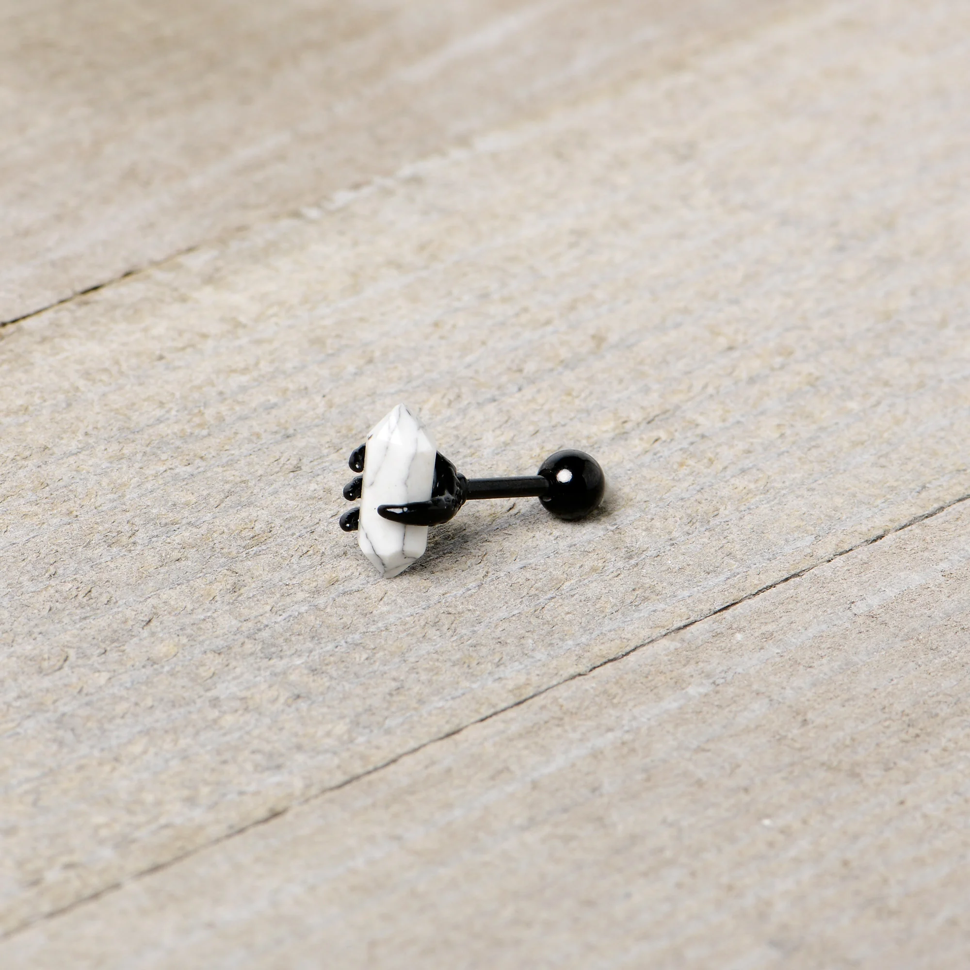 16G 1/4 White Howlite Black Claw Obelisk Cartilage Earring - Image 7