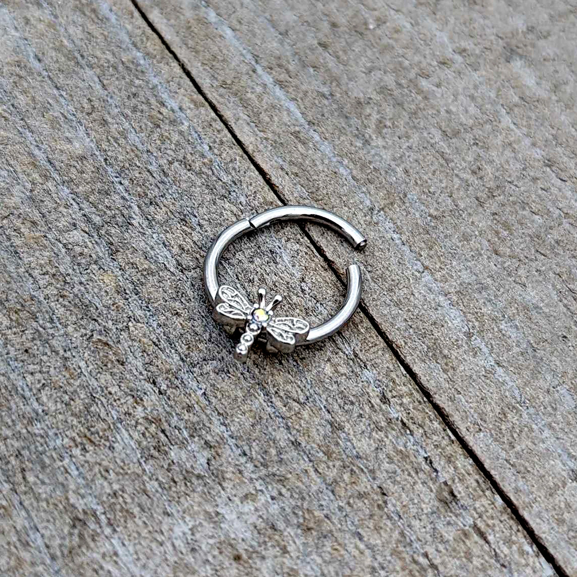 16G 3/8 Aurora Gem Dragonfly Flying Hinged Segment Ring - Image 7