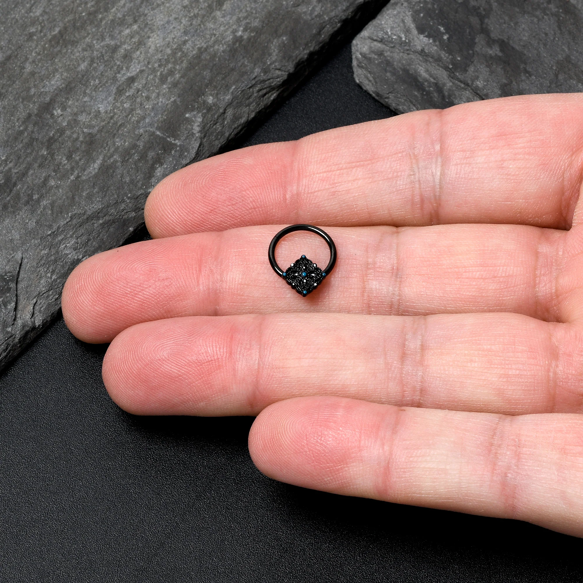 16G 3/8 Black Lacy Rhombus Blue Hinged Segment Ring - Image 3
