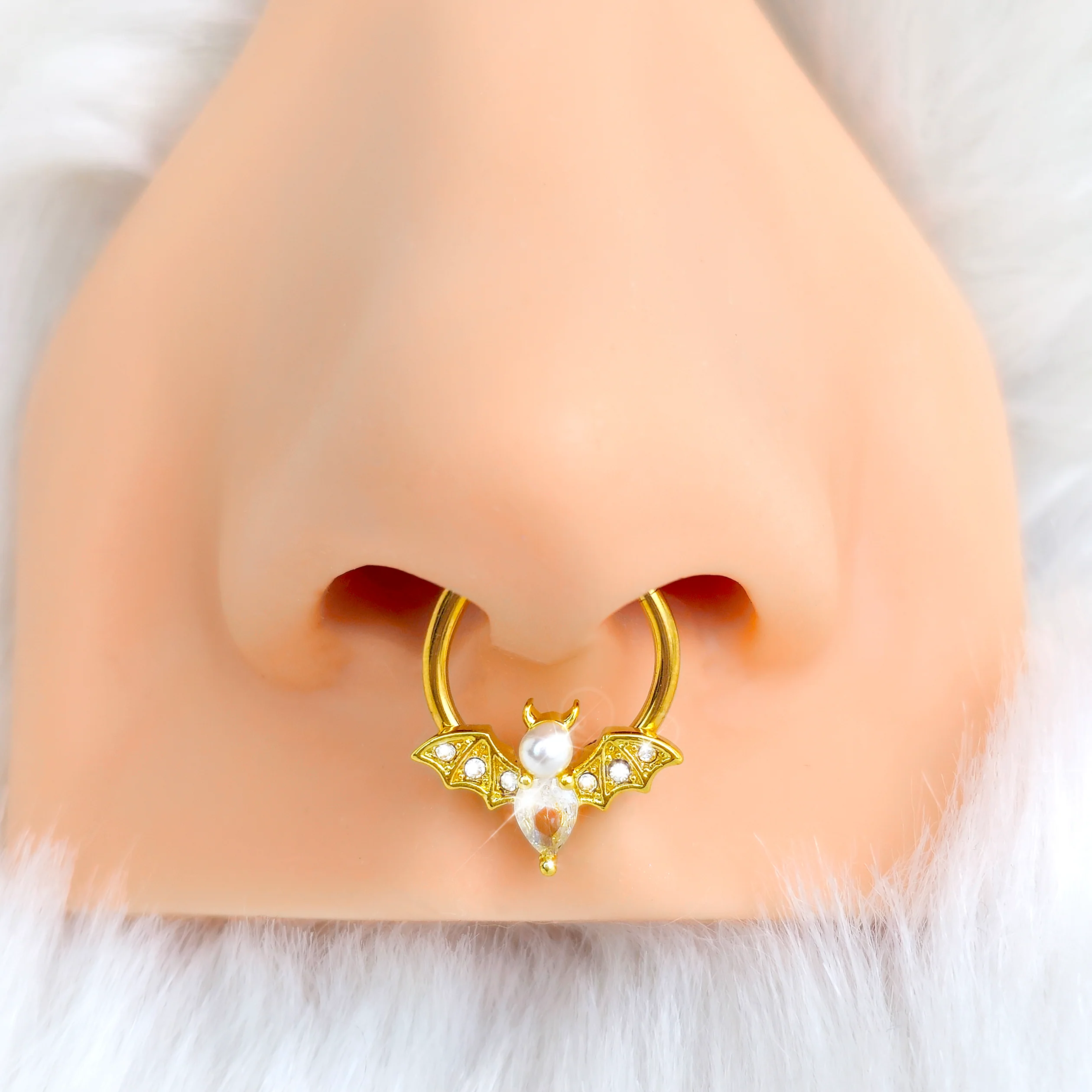 16G 3/8 Clear Gem Gold Tone Bat Halloween Hinged Segment Ring - Image 2