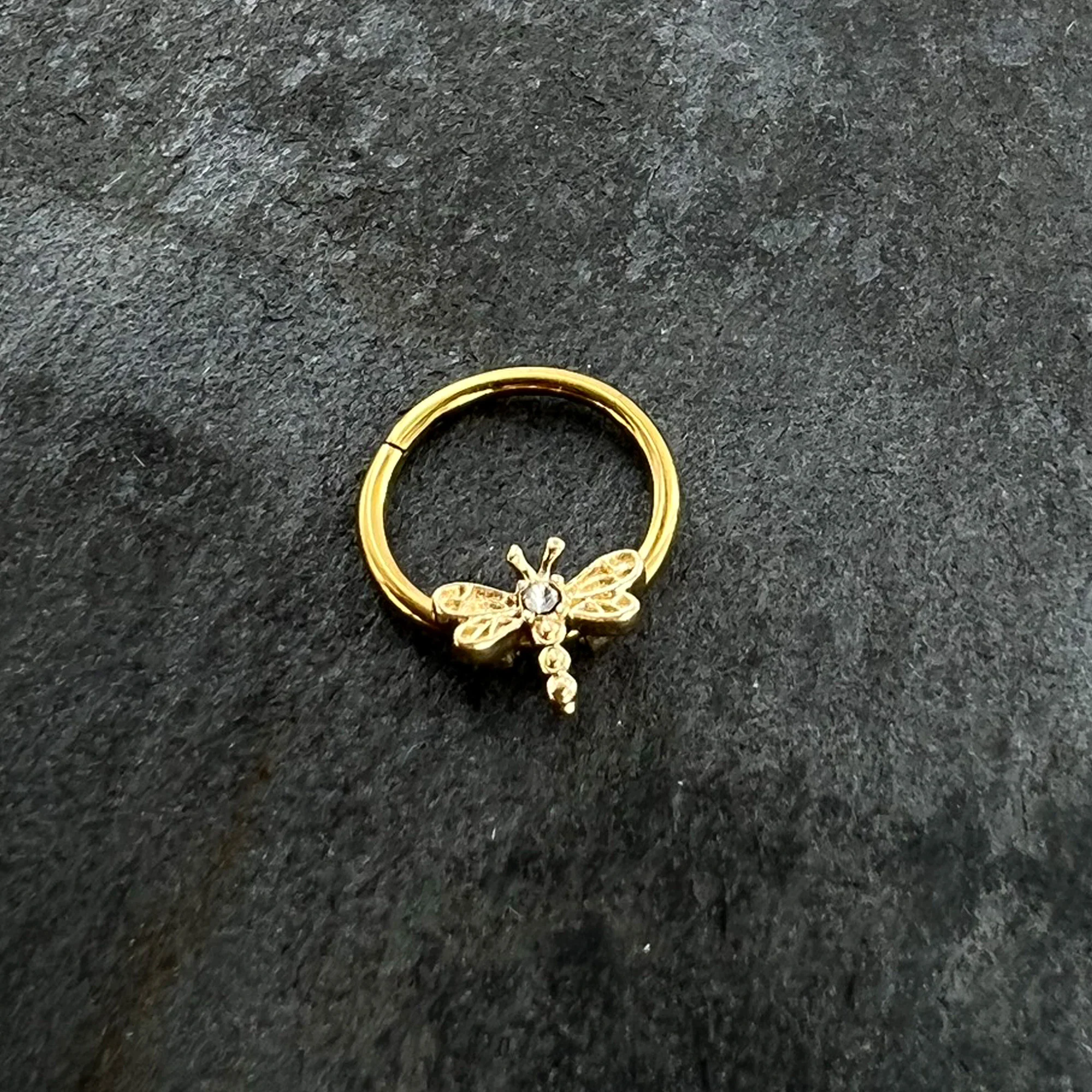 16G 3/8 Clear Gem Gold Tone Flying Dragonfly Hinged Segment Ring - Image 4