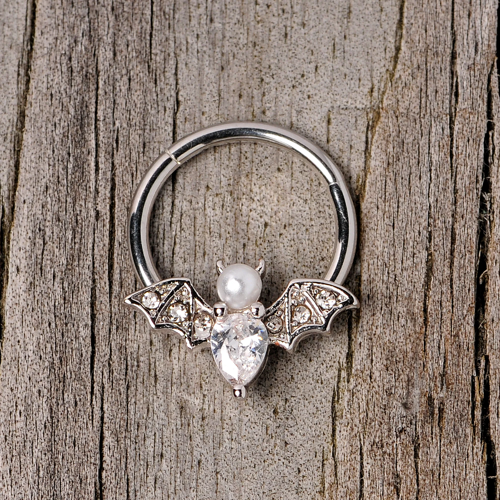 16G 3/8 Clear Gem Vampire Bat Halloween Hinged Segment Ring - Image 7