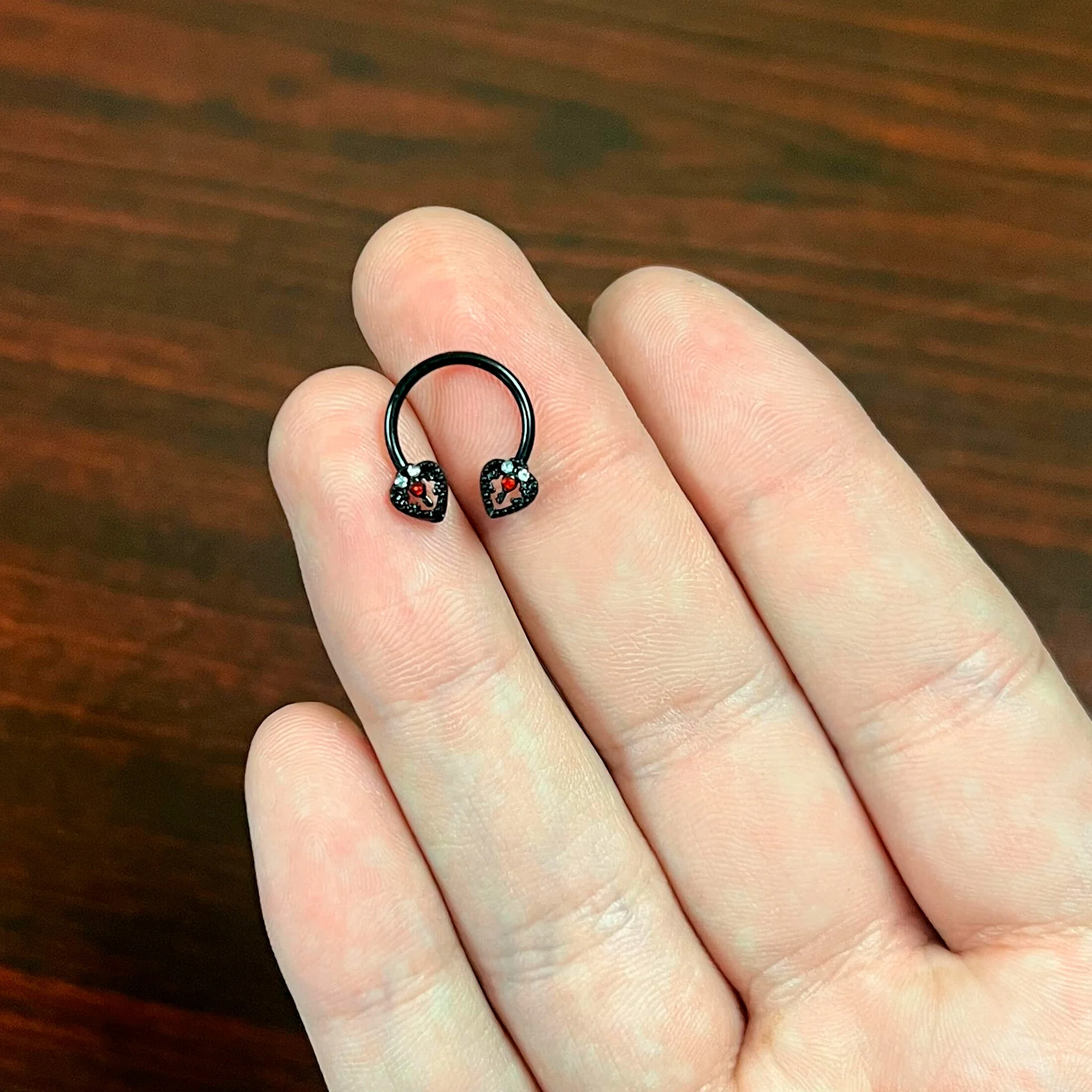 16G 3/8 Clear Red Gem Black Key Heart Horseshoe Circular Barbell - Image 5