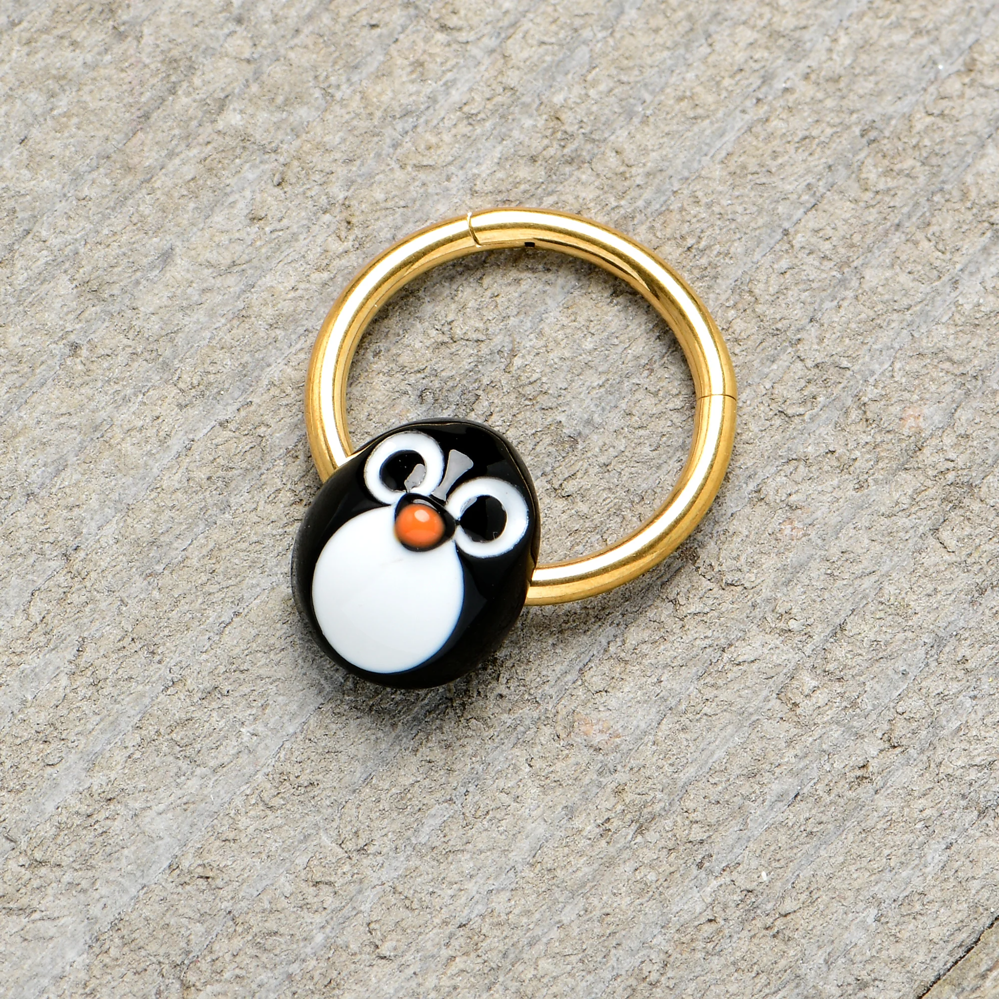 16G 3/8 Gold Tone Round Penguin Face Holiday Hinged Segment Ring - Image 3