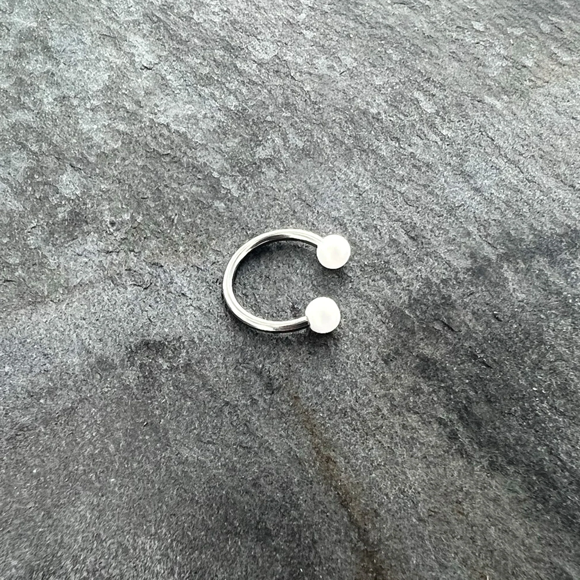 16G 3/8 Matte White Aurora Horseshoe Circular Barbell - Image 5