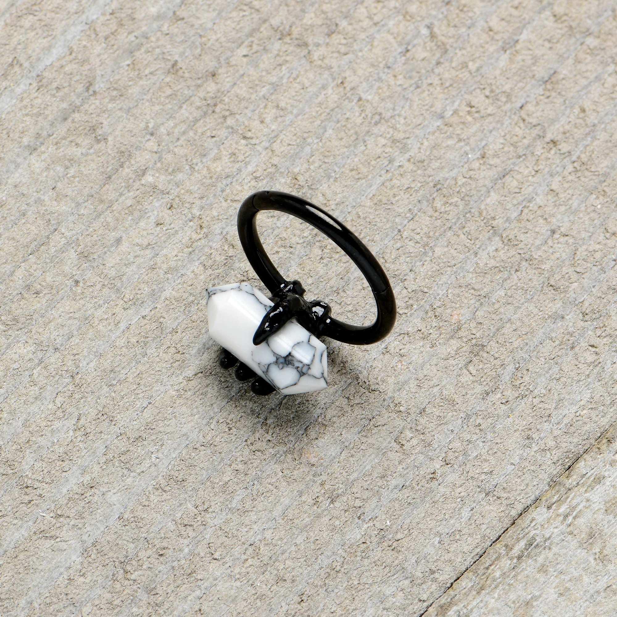 16G 3/8 White Howlite Black Claw Obelisk Hinged Segment Ring - Image 6