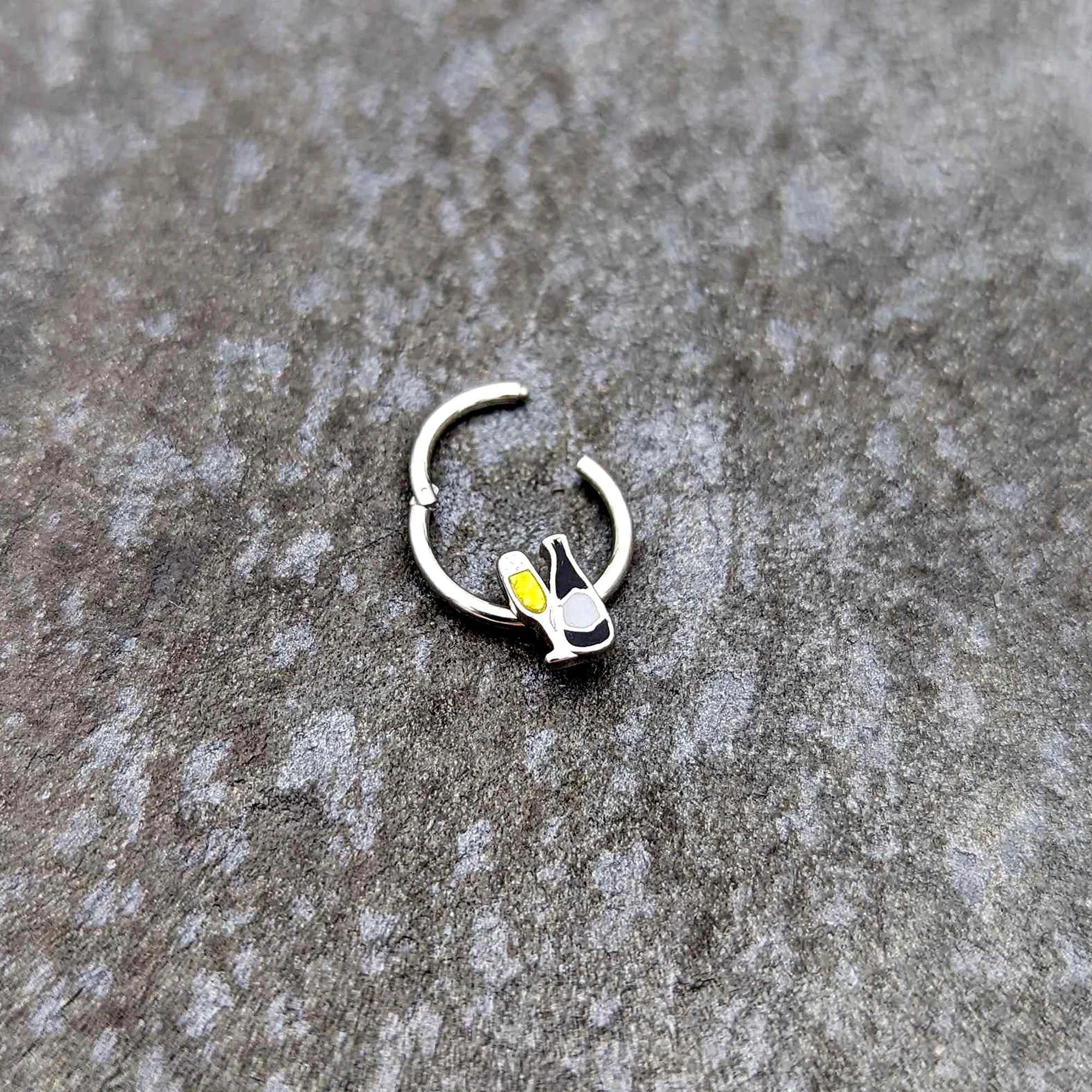 16G 3/8 Champagne Bottle Flute Yellow Hinged Segment Ring - Image 5
