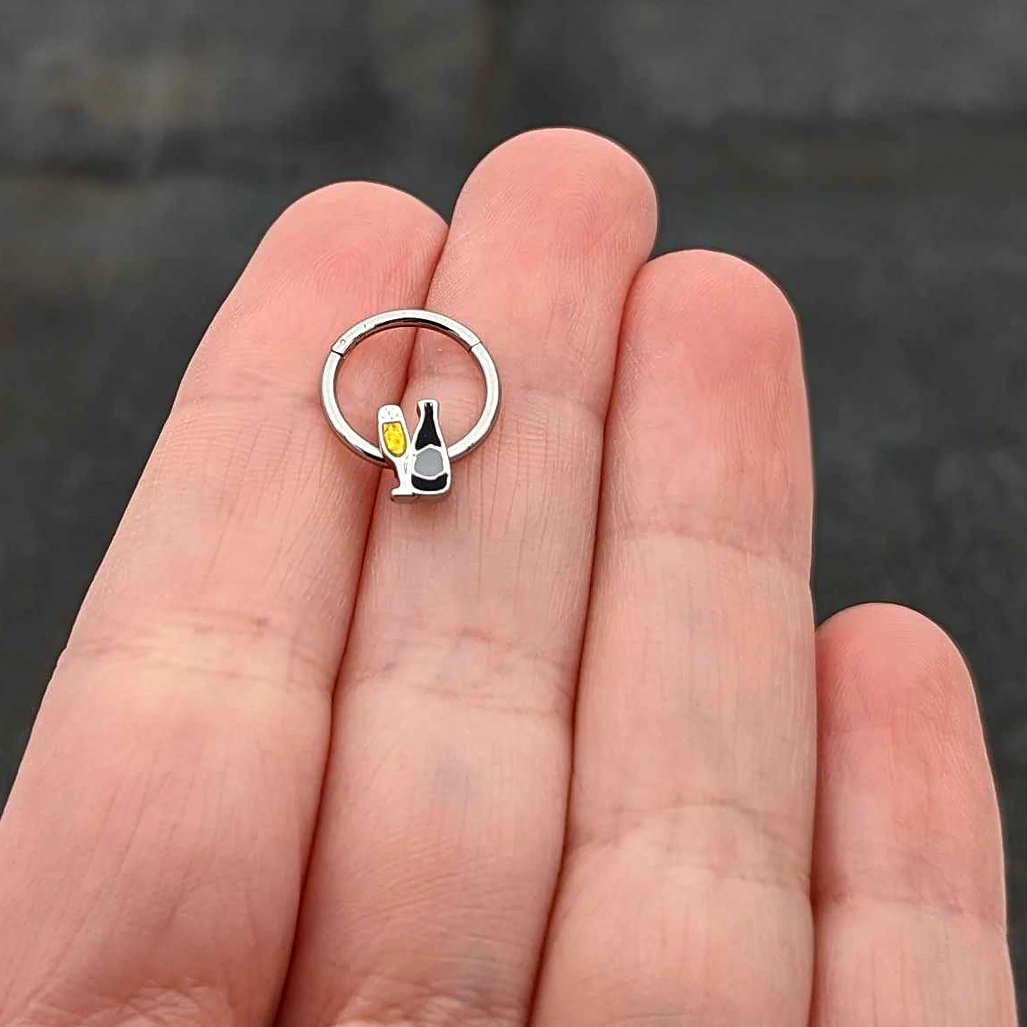16G 3/8 Champagne Bottle Flute Yellow Hinged Segment Ring - Image 8