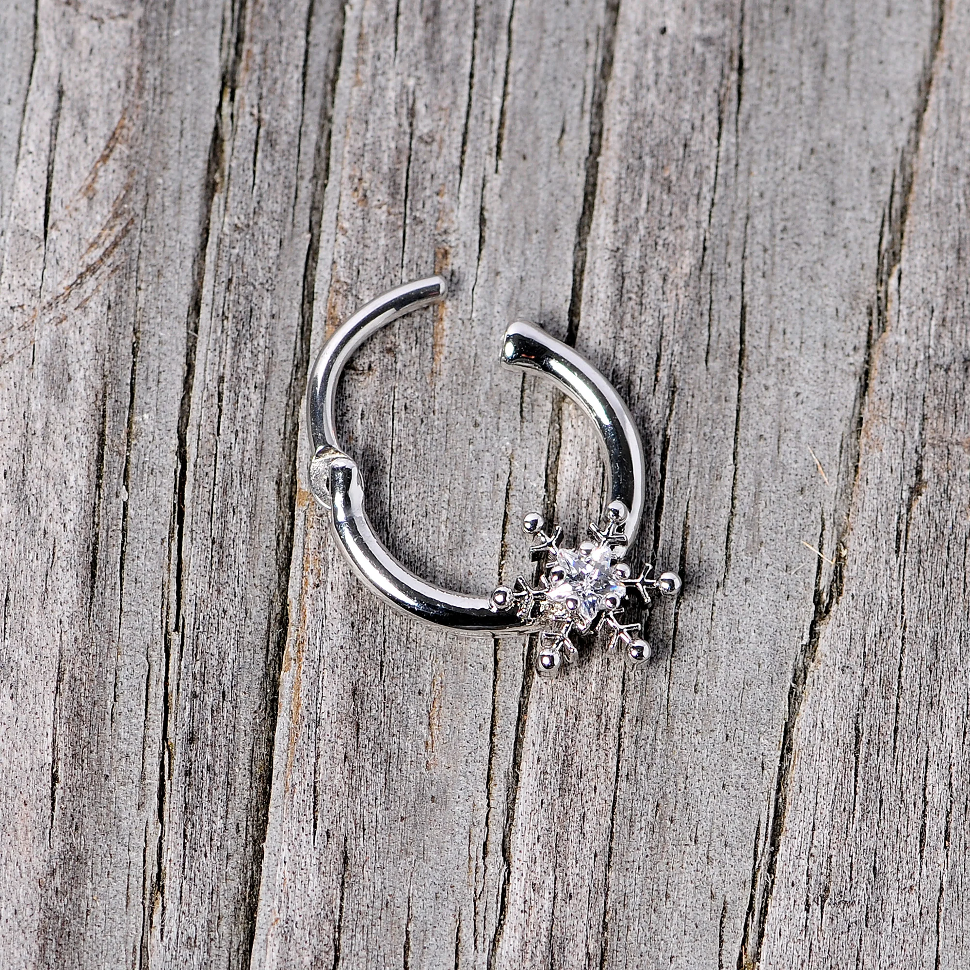 16G 3/8 Clear Gem Holiday Snowflake Septum Clicker - Image 9