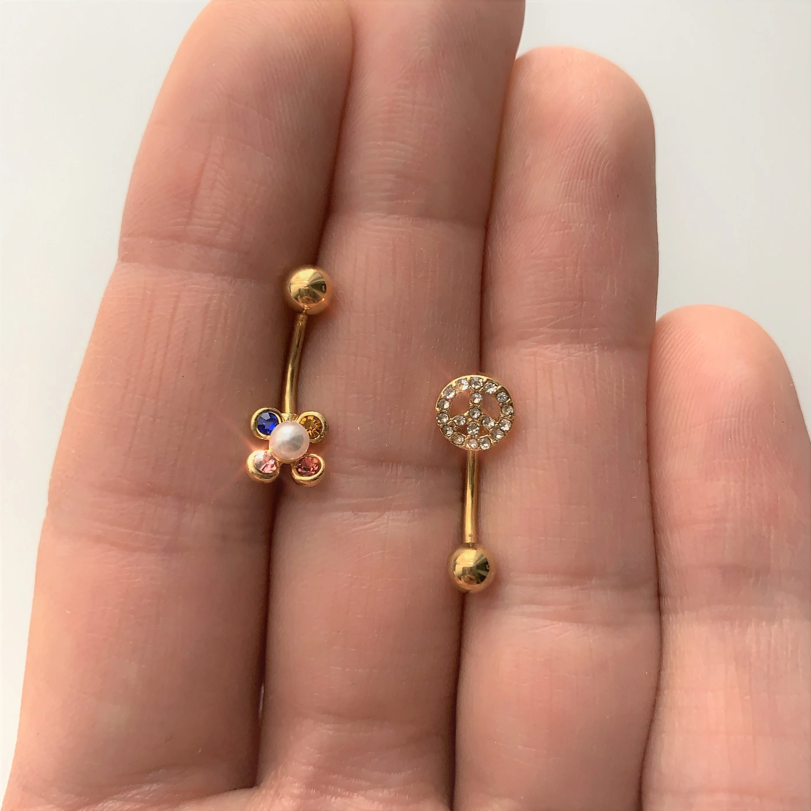 16G 5/16 Clear Gem Gold Tone Retro Peace Sign Curved Eyebrow Ring - Image 2