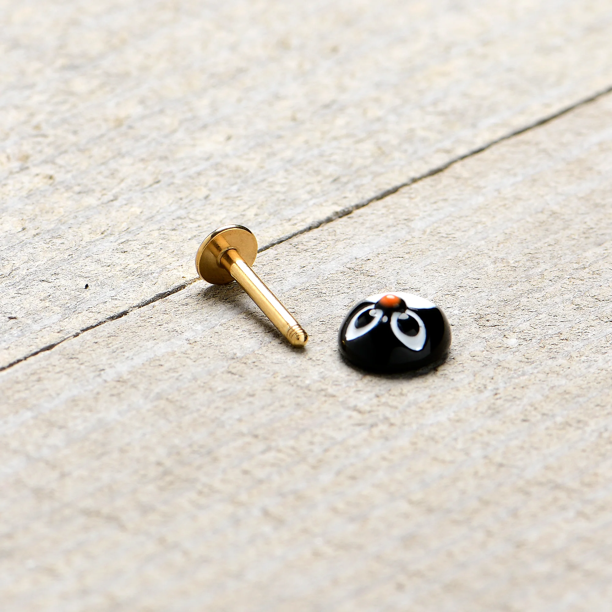 16G 5/16 Gold Hue Round Penguin Face Holiday Labret Monroe Tragus - Image 4