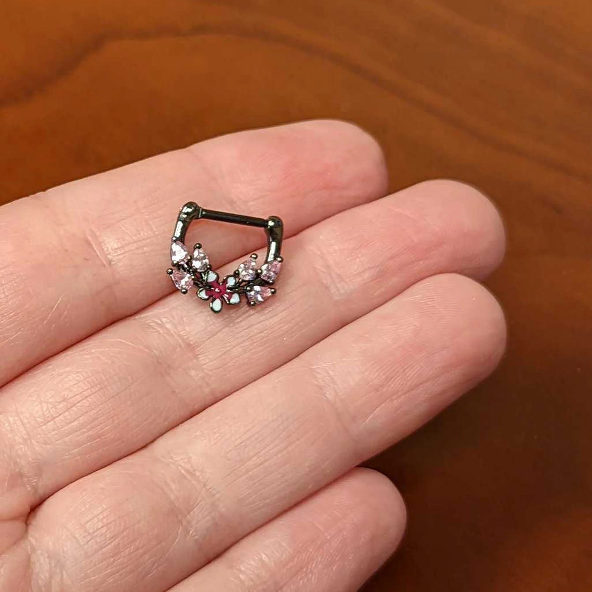 16G 5/16 Pink Gem Black Fanciful Flower Cartilage Clicker - Image 4