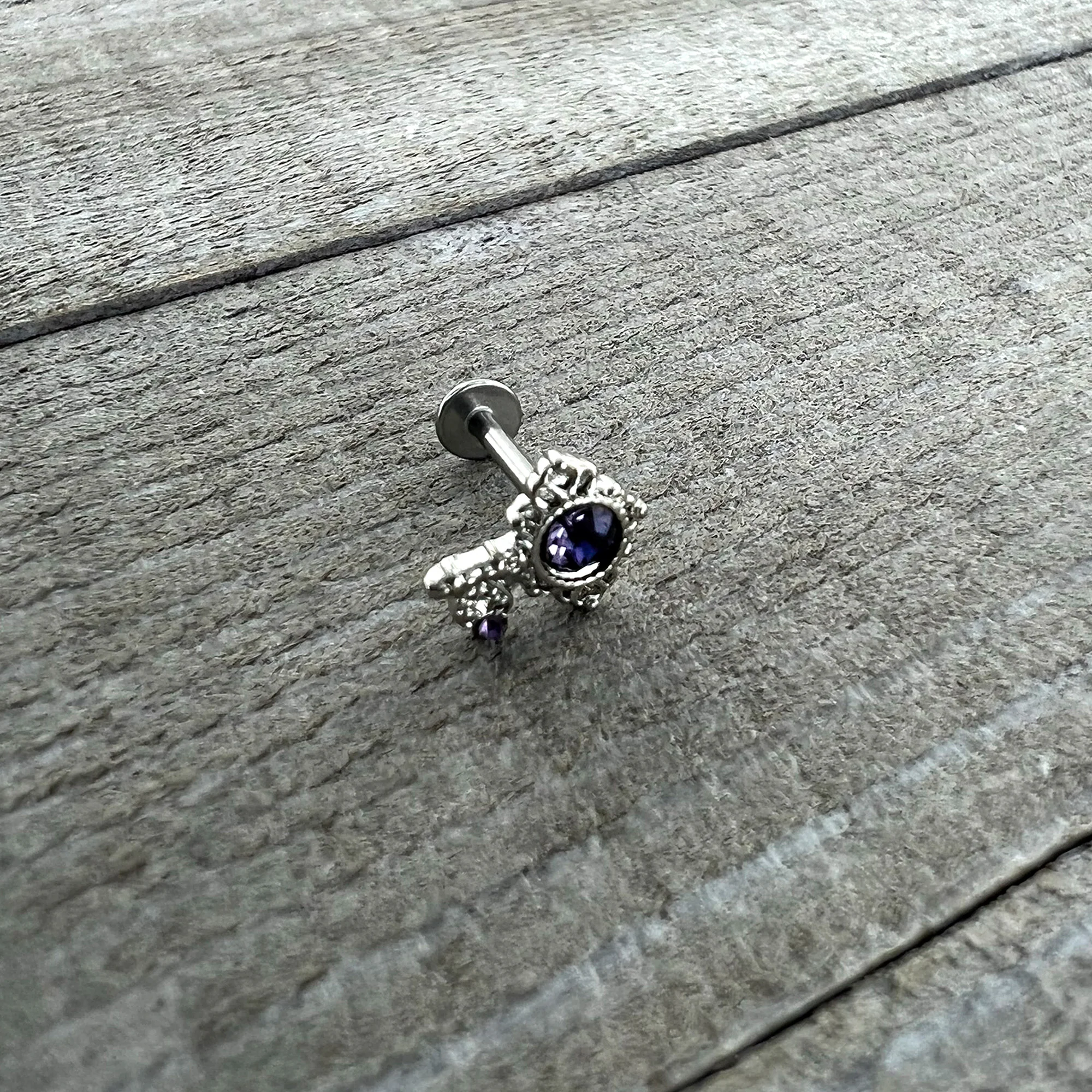 16G 5/16 Purple Gem Unlock My Heart Key Labret Monroe Tragus - Image 6