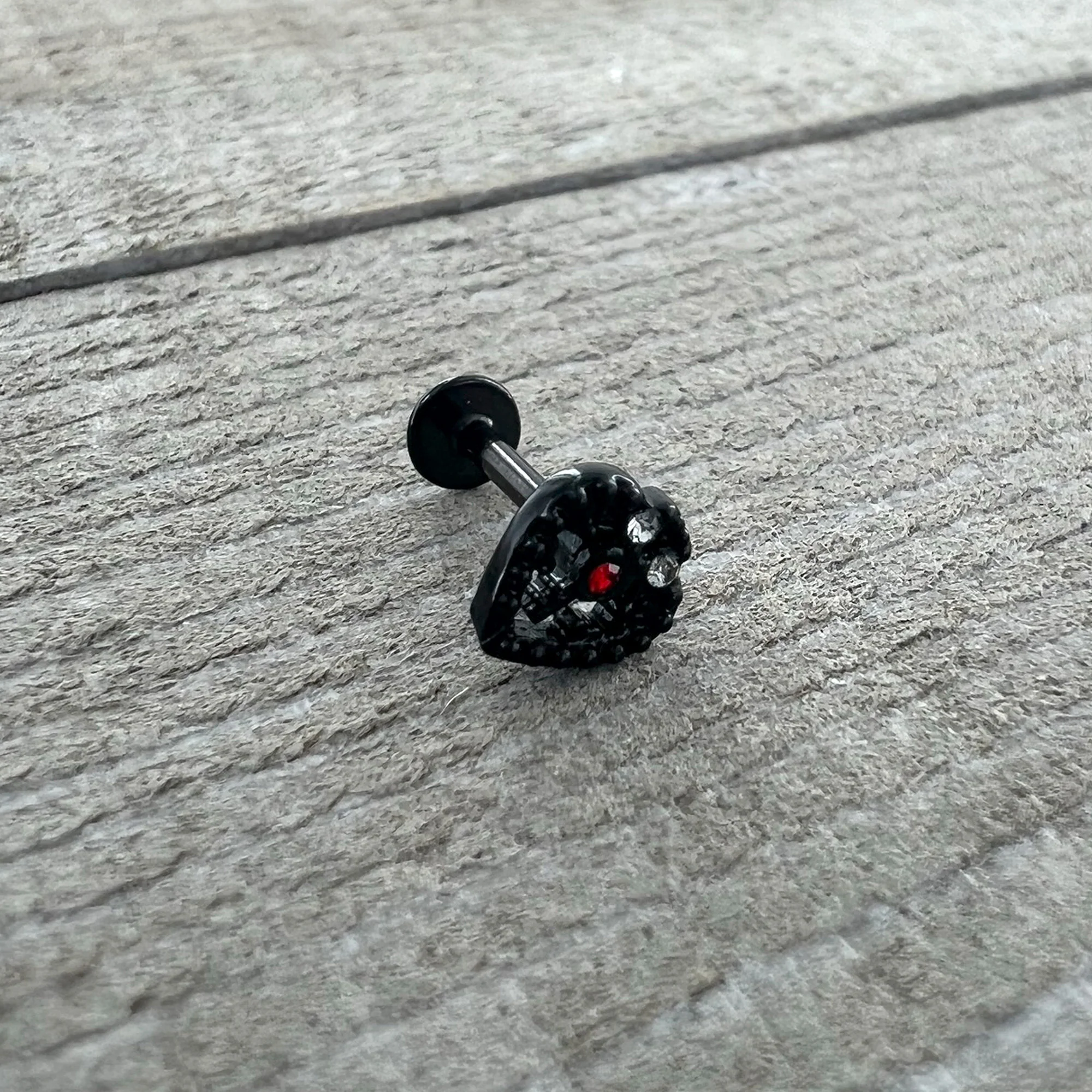 16G 5/16 Red Gem Black Steampunk Skull Labret Monroe Tragus - Image 5