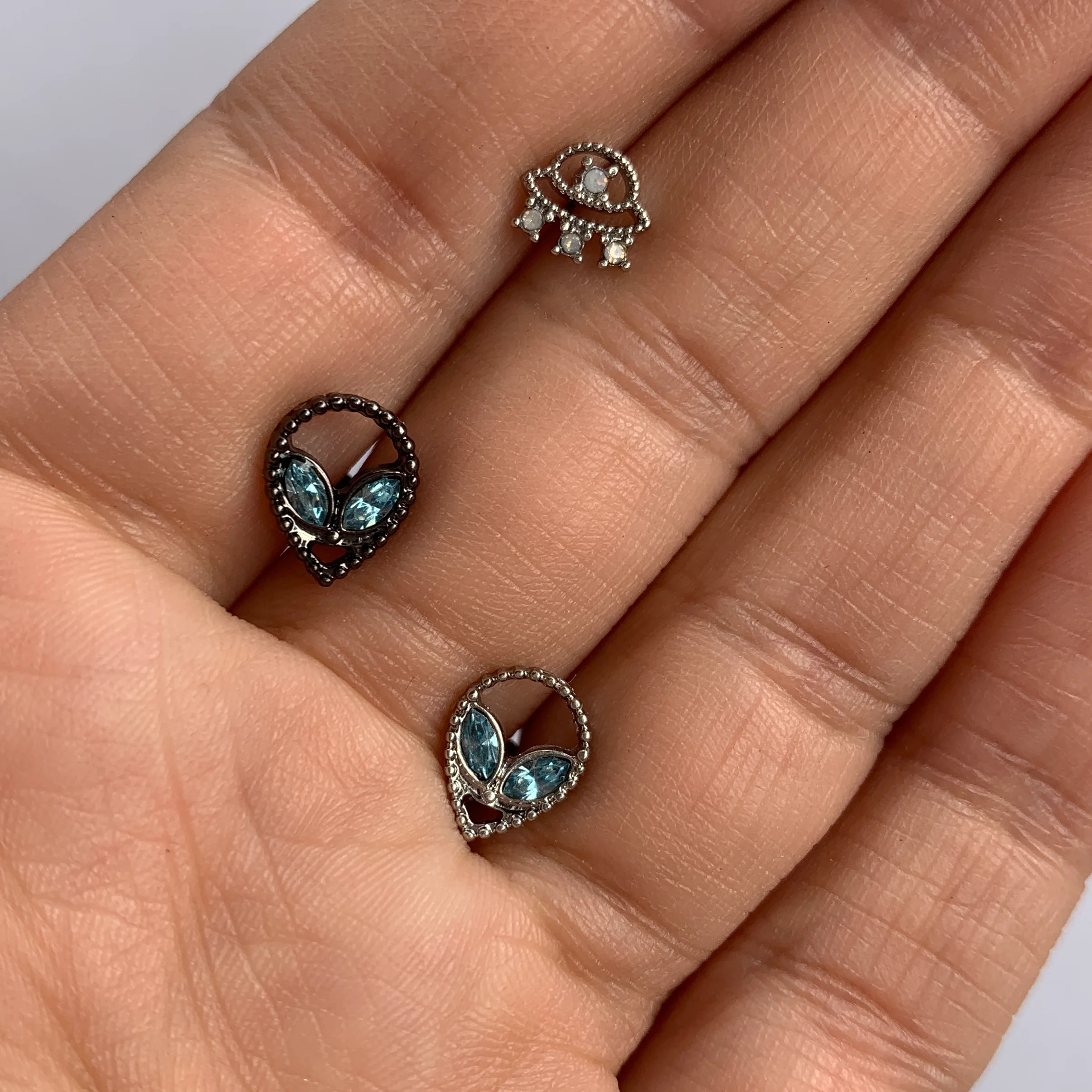 16G 5/16 Aqua Gem Alien Labret Monroe Tragus - Image 2