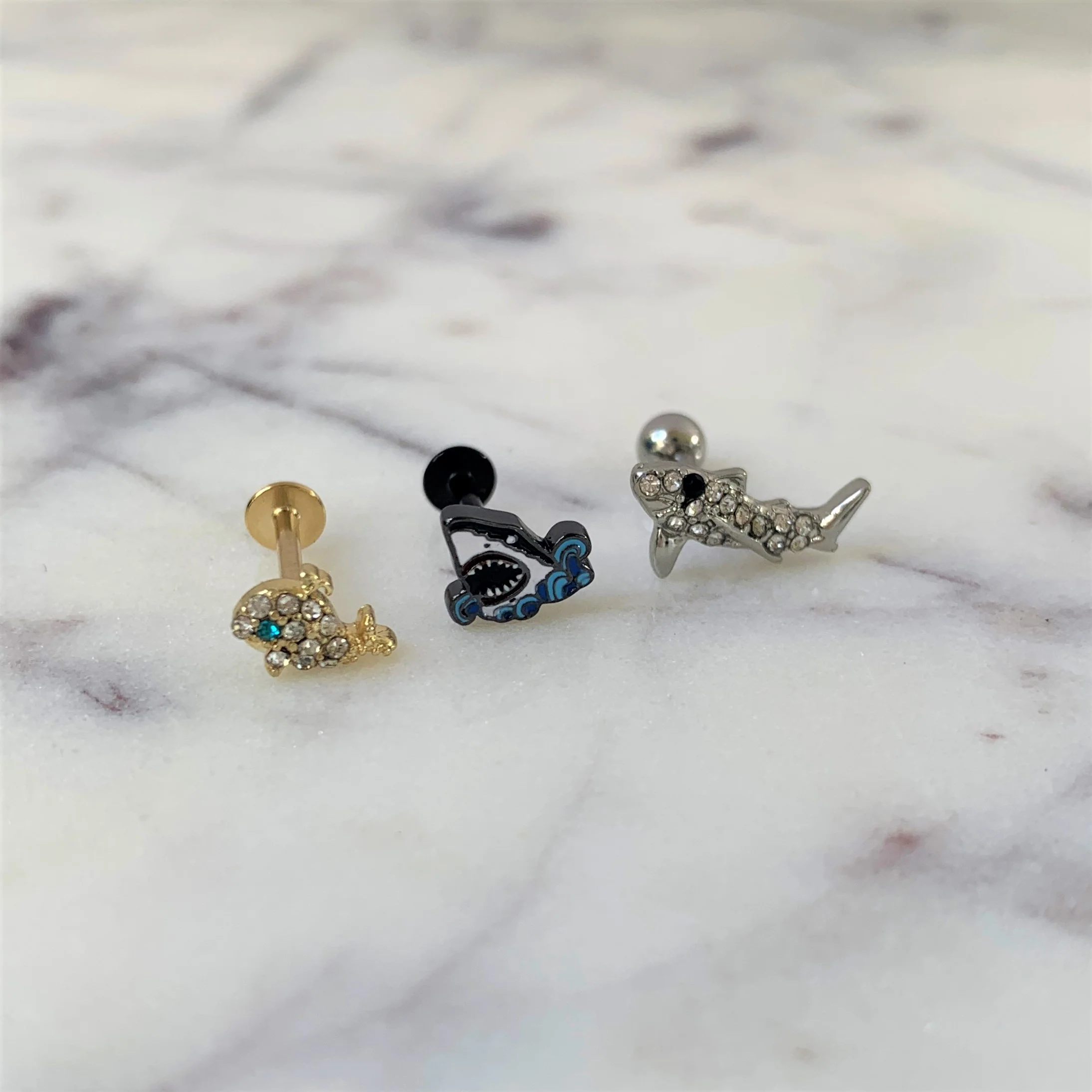 16G 5/16 Black Shark Bite Labret Monroe Tragus - Image 3