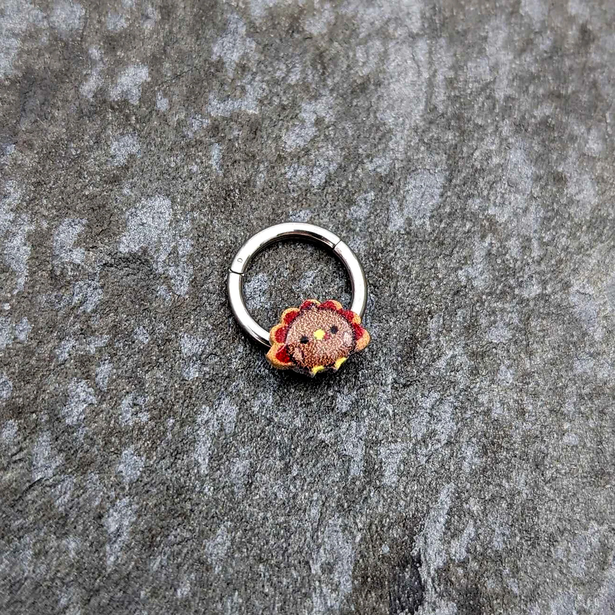 16G 5/16 Sweet Tiny Turkey Thanksgiving Hinged Segment Ring - Image 4