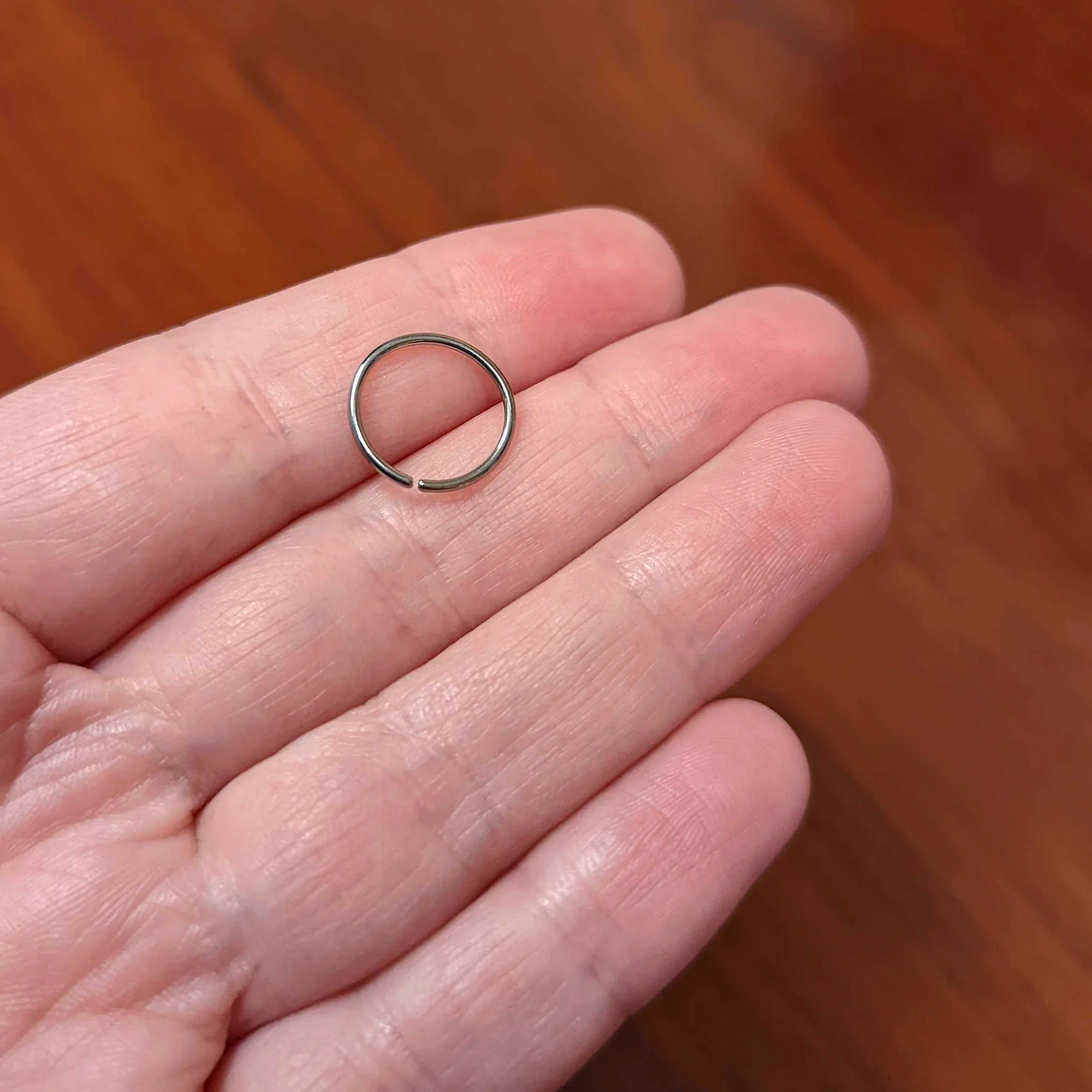 18G 7/16 Grade 23 Titanium Bendable Hoop Ring - Image 4