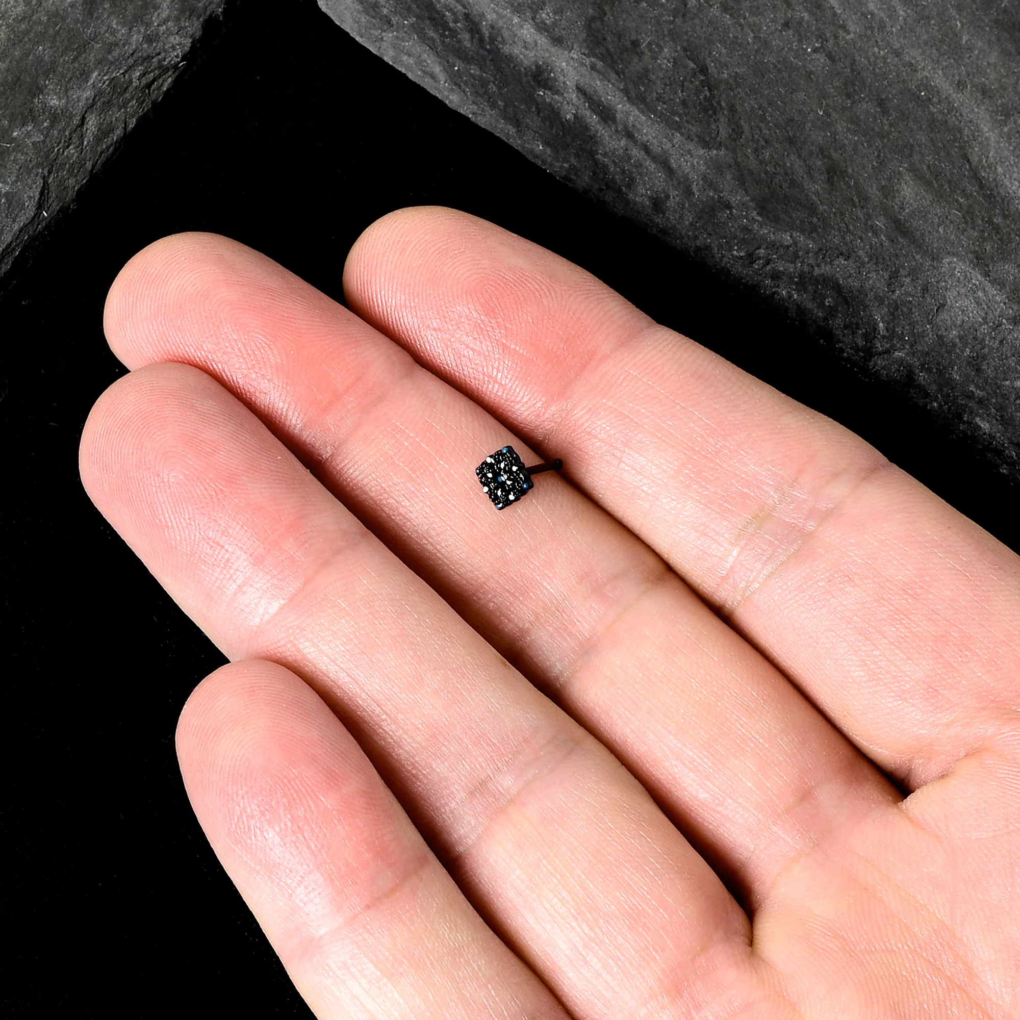 20G 1/4 Black Lacy Rhombus Nose Bone - Image 8