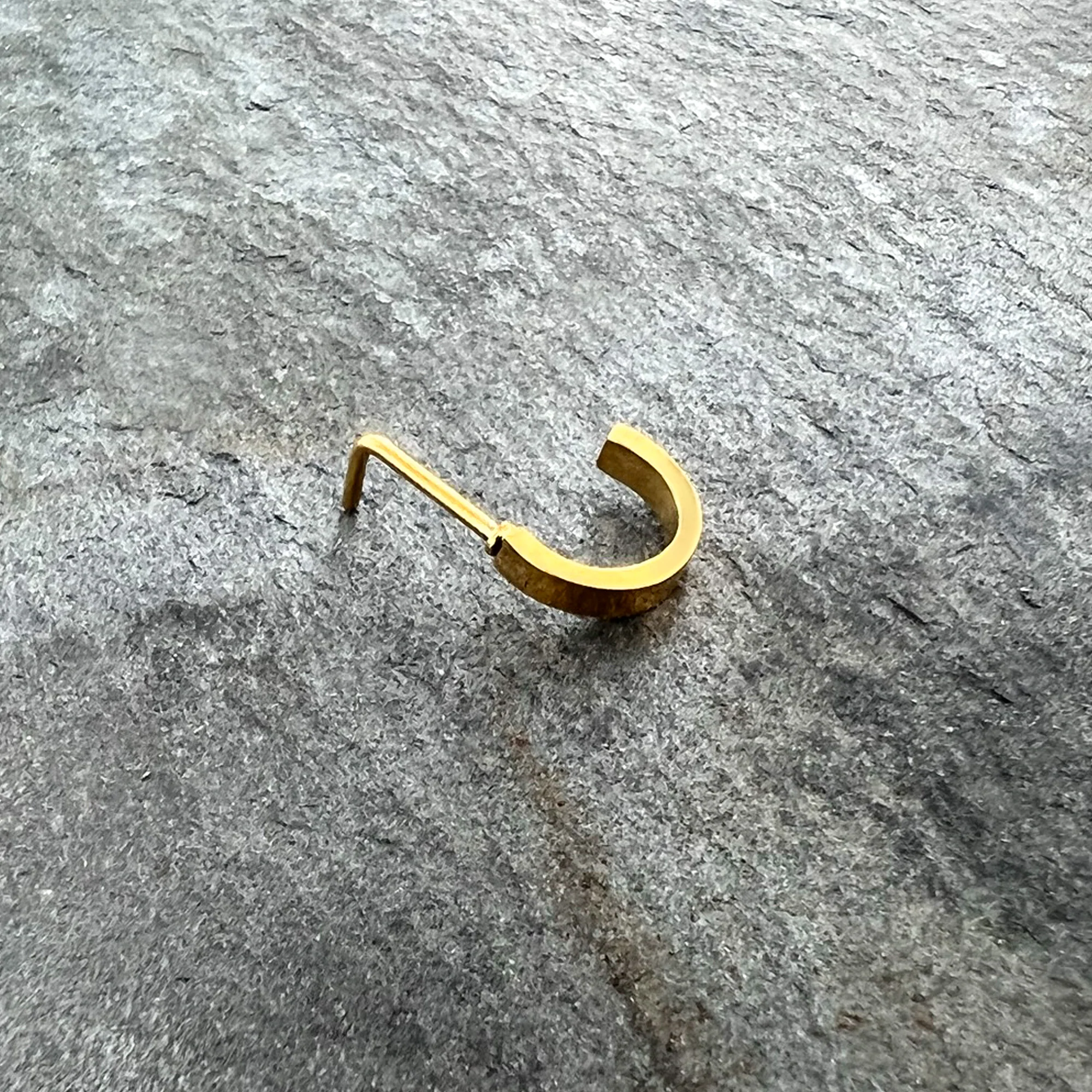 20G 1/4 Gold Tone Simply Smooth Faux Hoop L Shape Nose Ring - Image 5