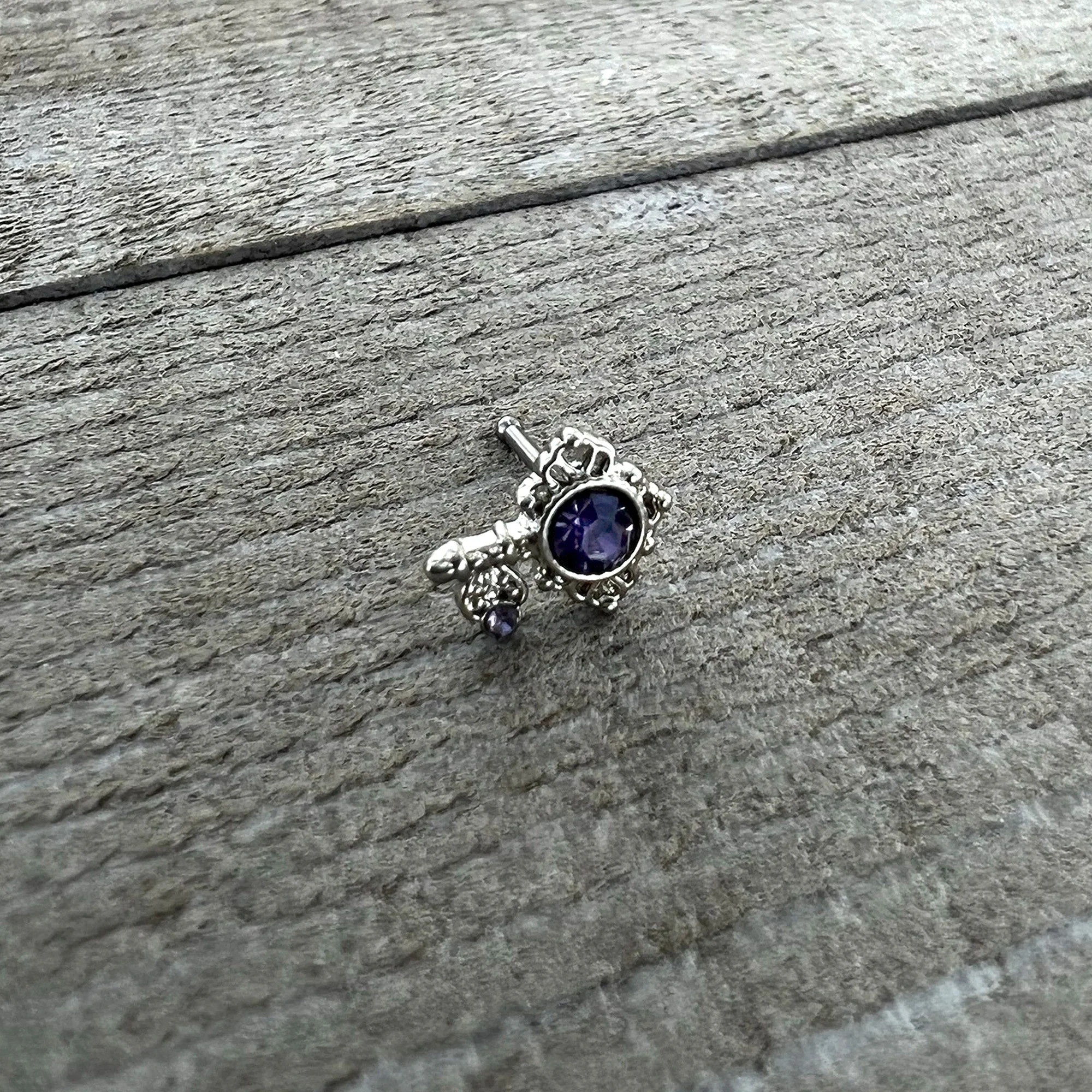 20G 1/4 Purple Gem Unlock My Heart Key Nose Bone - Image 6