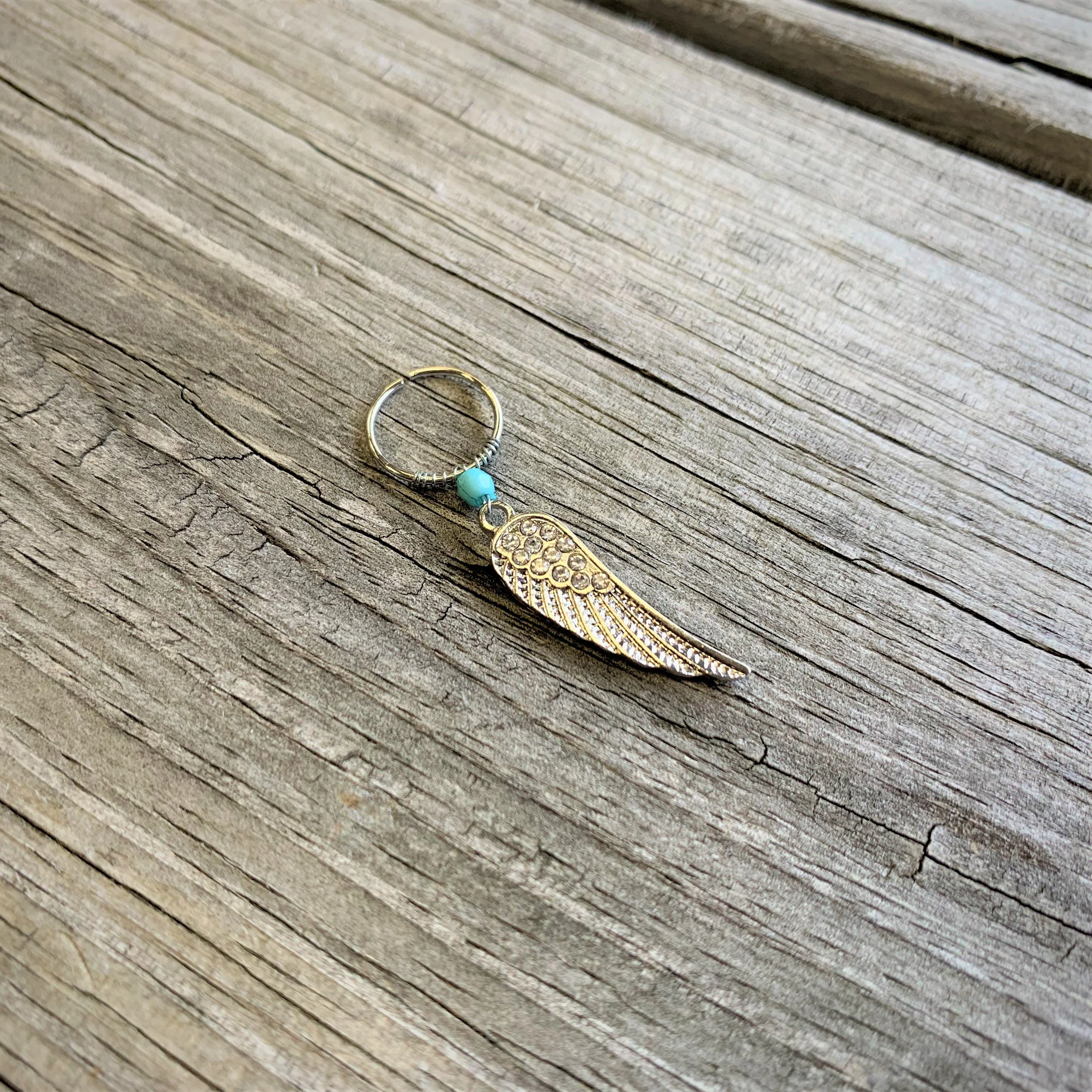 20G 3/8 Clear Gem Feather Feathered Wing Dangle Closure Ring - Image 2