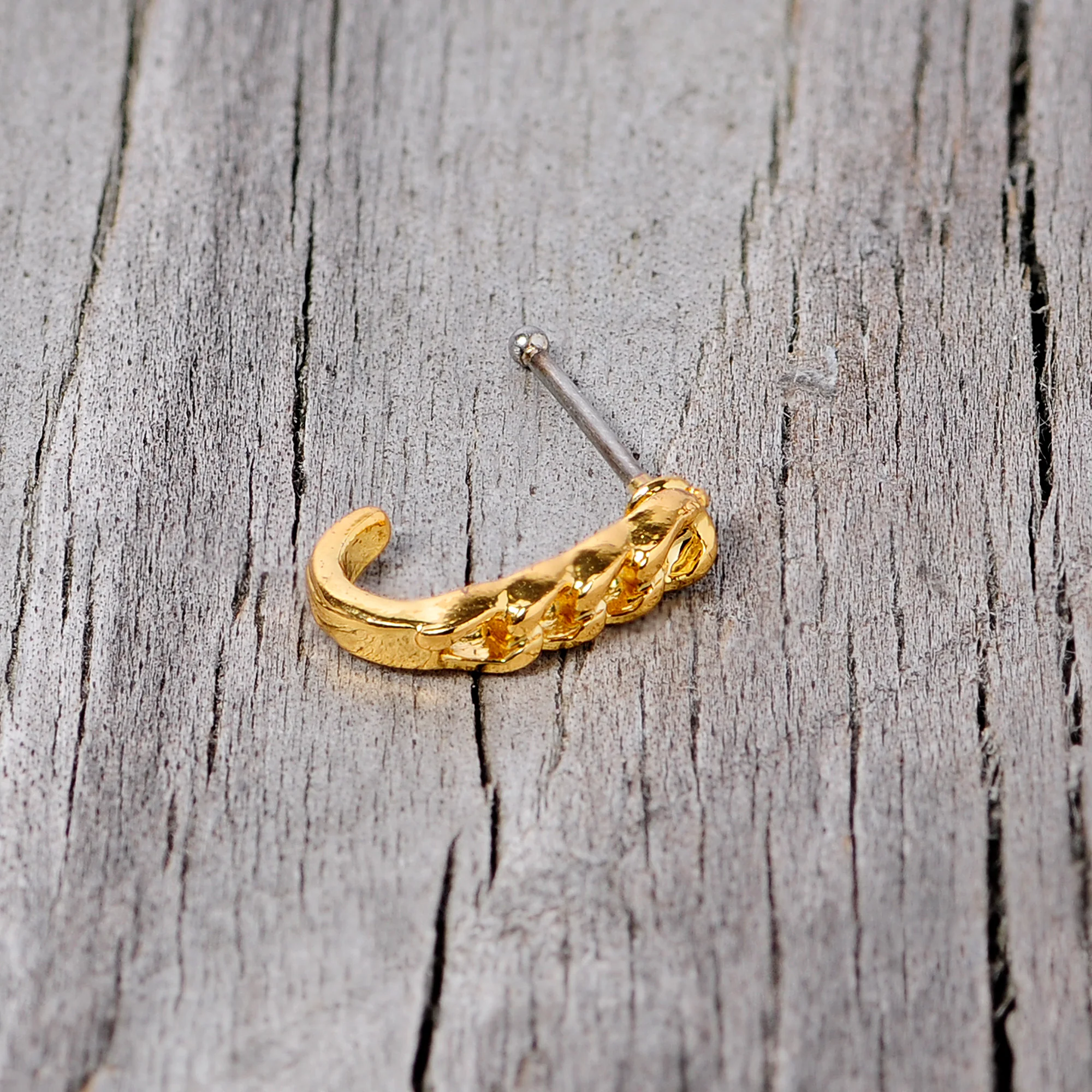 20G 3/8 Gold Tone Chain Link Faux Hoop Nose Bone - Image 3