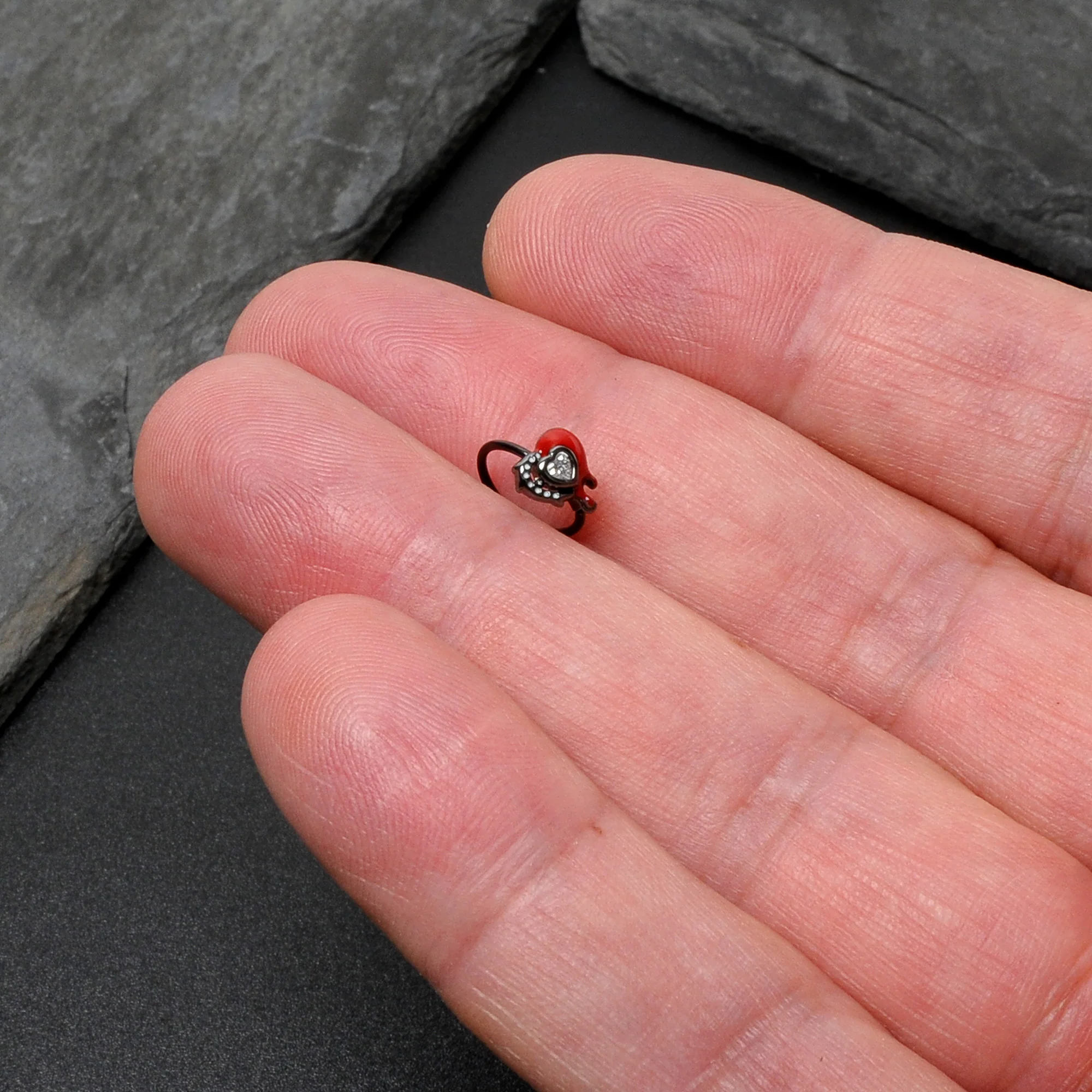 20G 5/16 Clear Gem Black Bleeding Heart Nose Hoop - Image 7