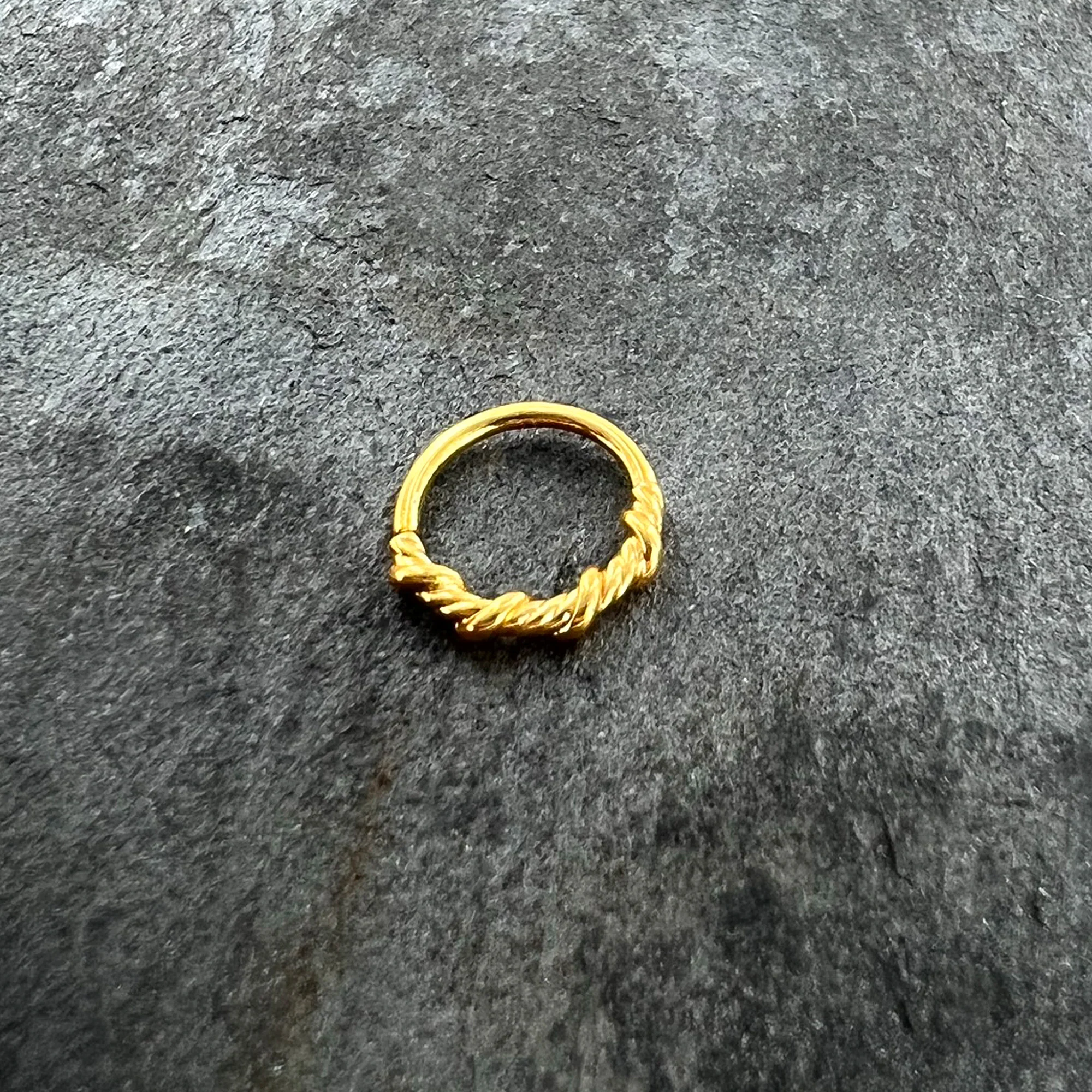 20G 5/16 Gold Tone Wicked Wire Seamless Nose Hoop - Image 5
