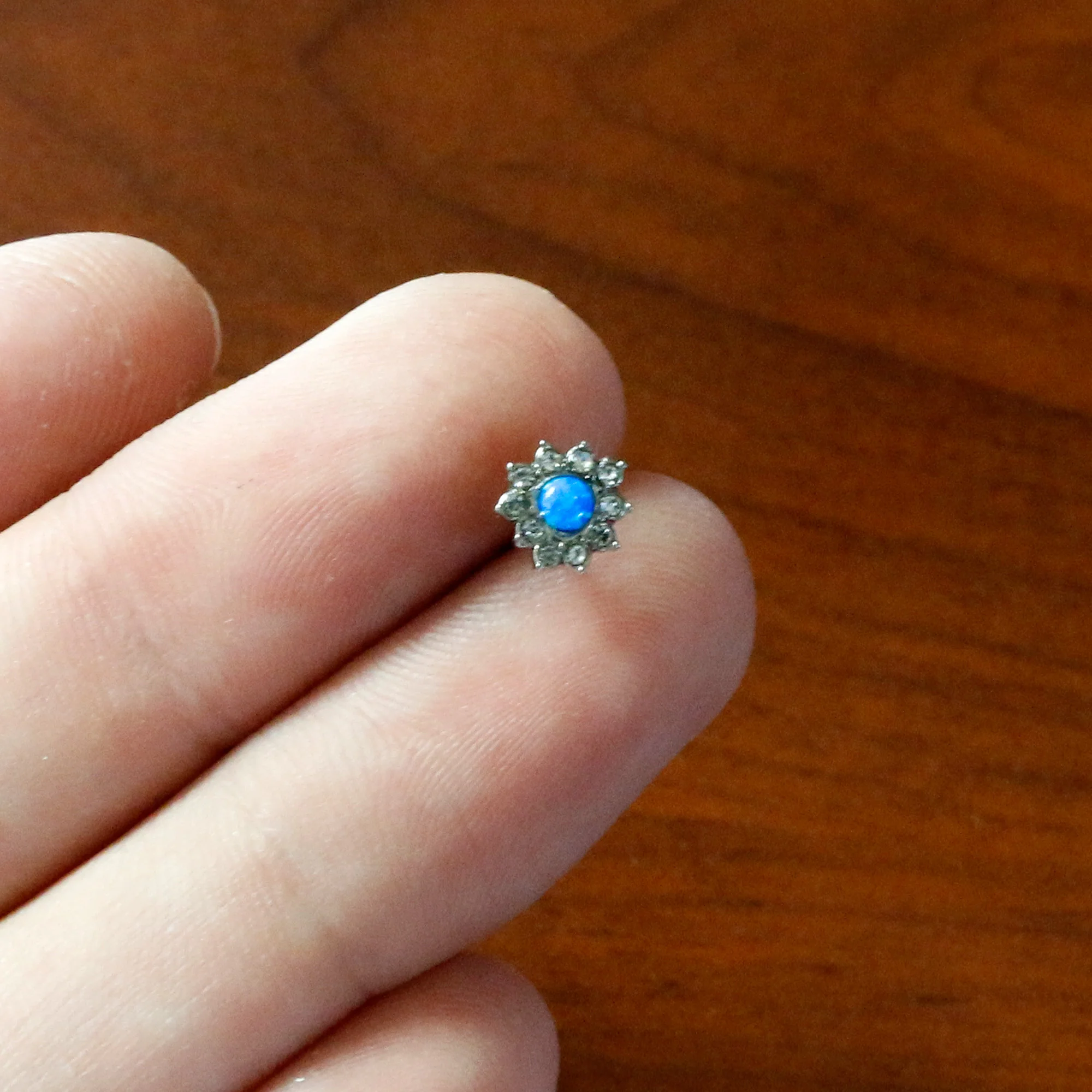 20G 7mm Blue Faux Opal Heart Sun L Shape Nose Ring - Image 7