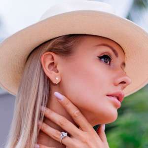 20G Implant Grade Titanium Heart Open Hoop Earrings - Image 2