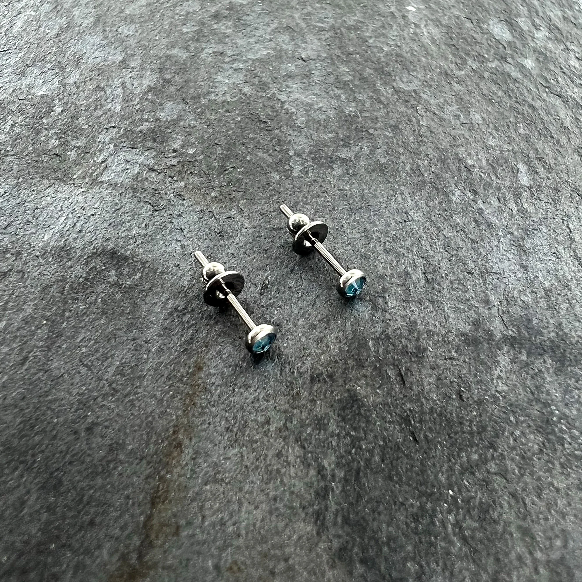 3mm Blue Crystal Implant Grade Titanium Stud Earrings - Image 7
