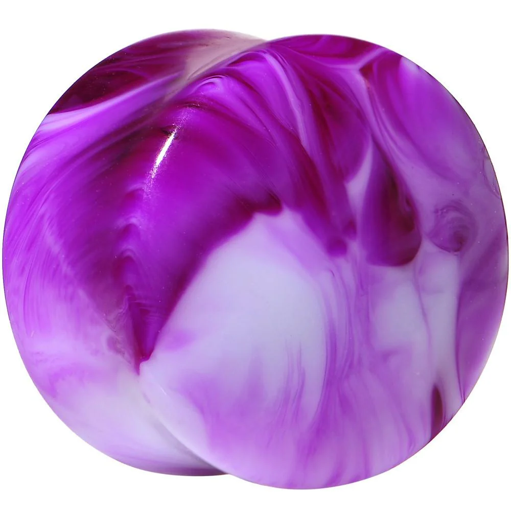 Acrylic Purple and White Marbled Saddle Plug 6G to 1 Inch - Image 9