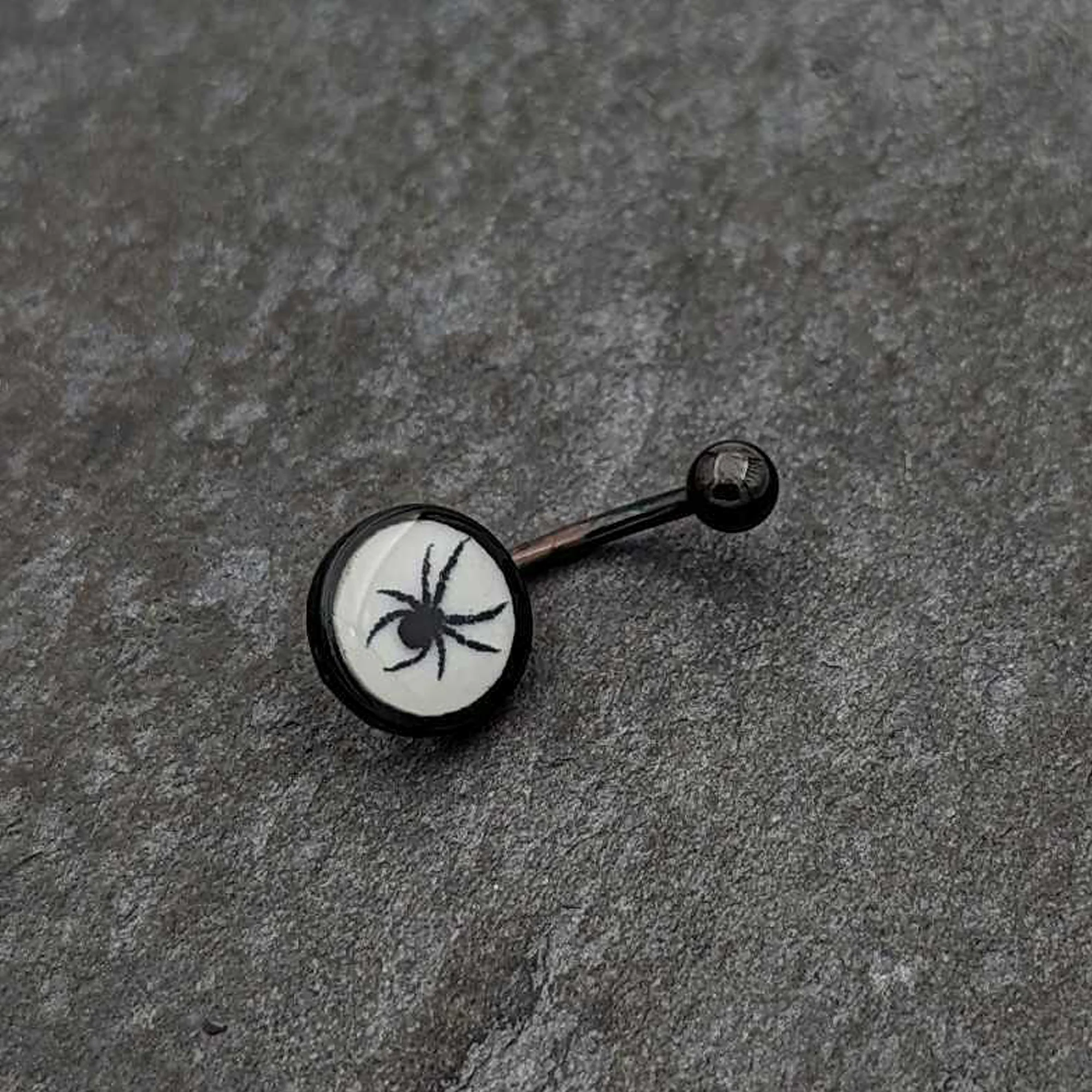 Black Glow in the Dark Black Widow Spider Belly Ring by Onyx O - Image 7