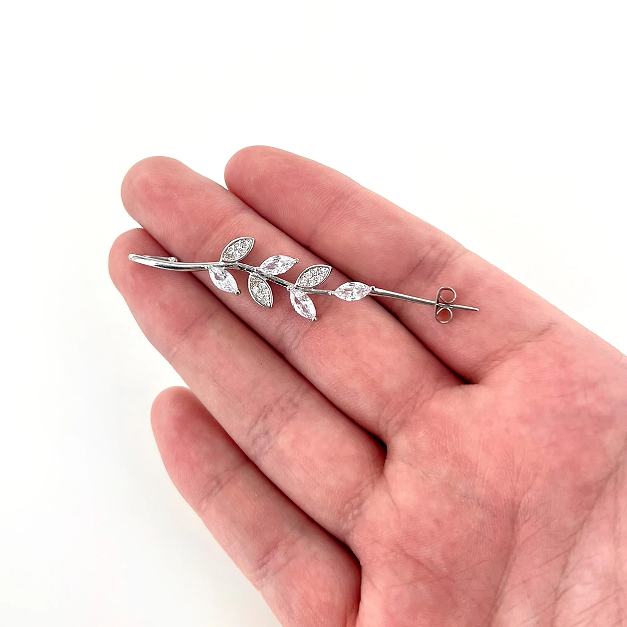 Clear CZ Gem Alternating Style Leafy Vine Ear Cuff Bar Earring - Image 8
