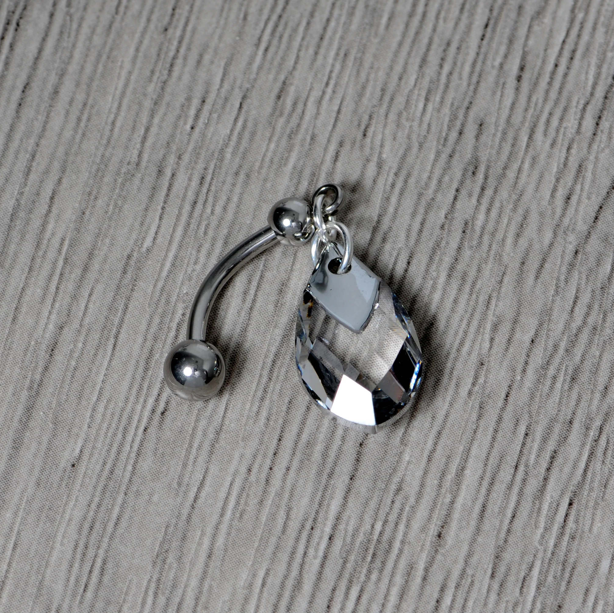 Clear Drop Reversible Belly Ring Created with Crystals - Image 2