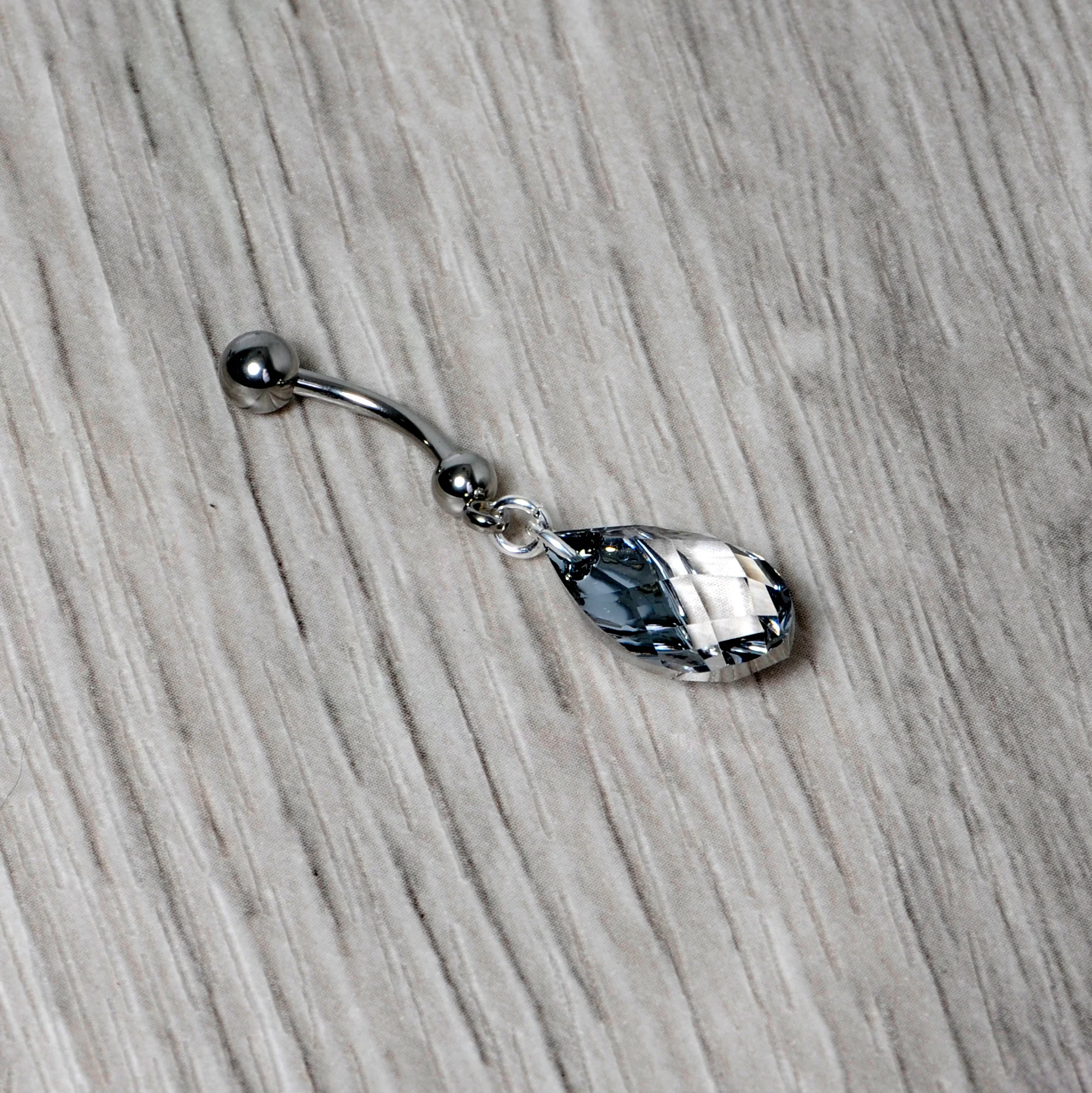 Clear Drop Reversible Belly Ring Created with Crystals - Image 3