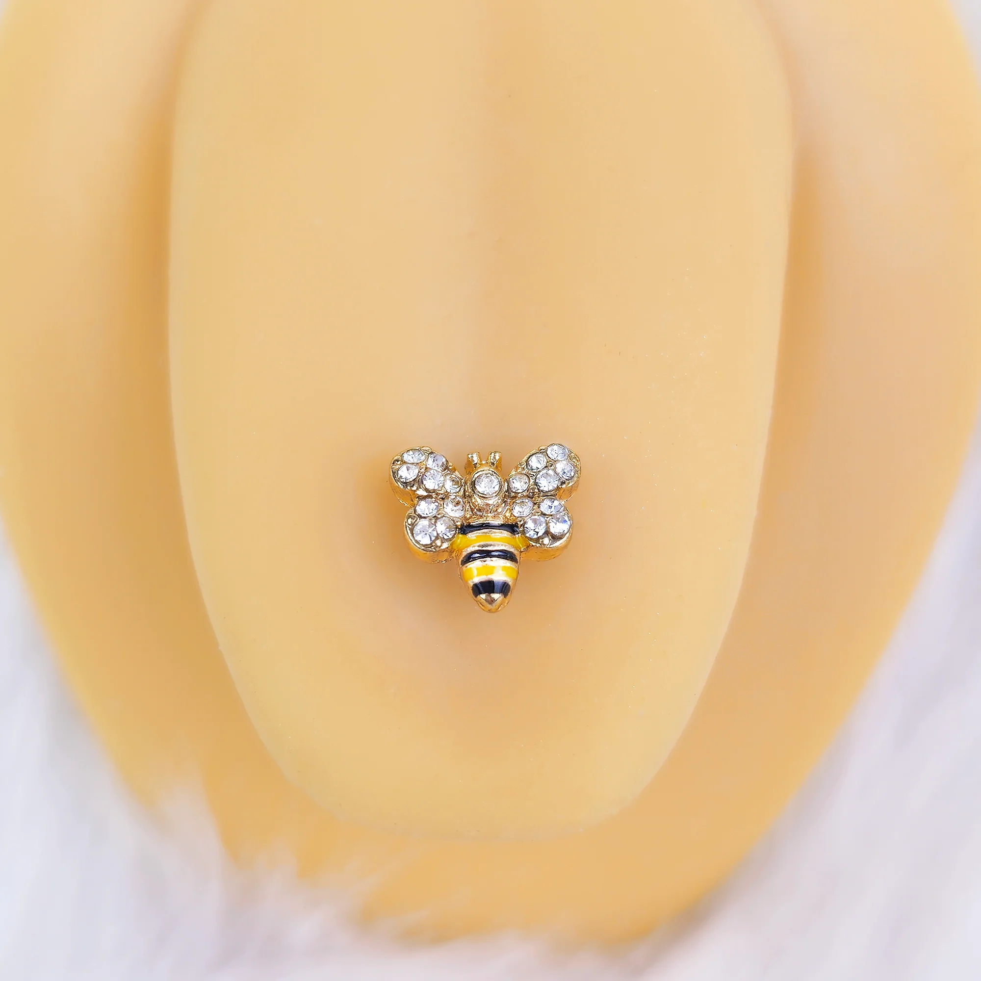 Clear Gem Gold Tone Daisy Bee Barbell Tongue Ring Set of 4 - Image 3